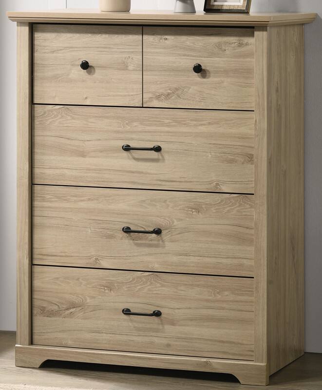 Back. Forest'nSky - Light Oak Wood 4 drawer 32 in. Wide Chest of Drawers with Black Handles for Living Room - Light Oak.