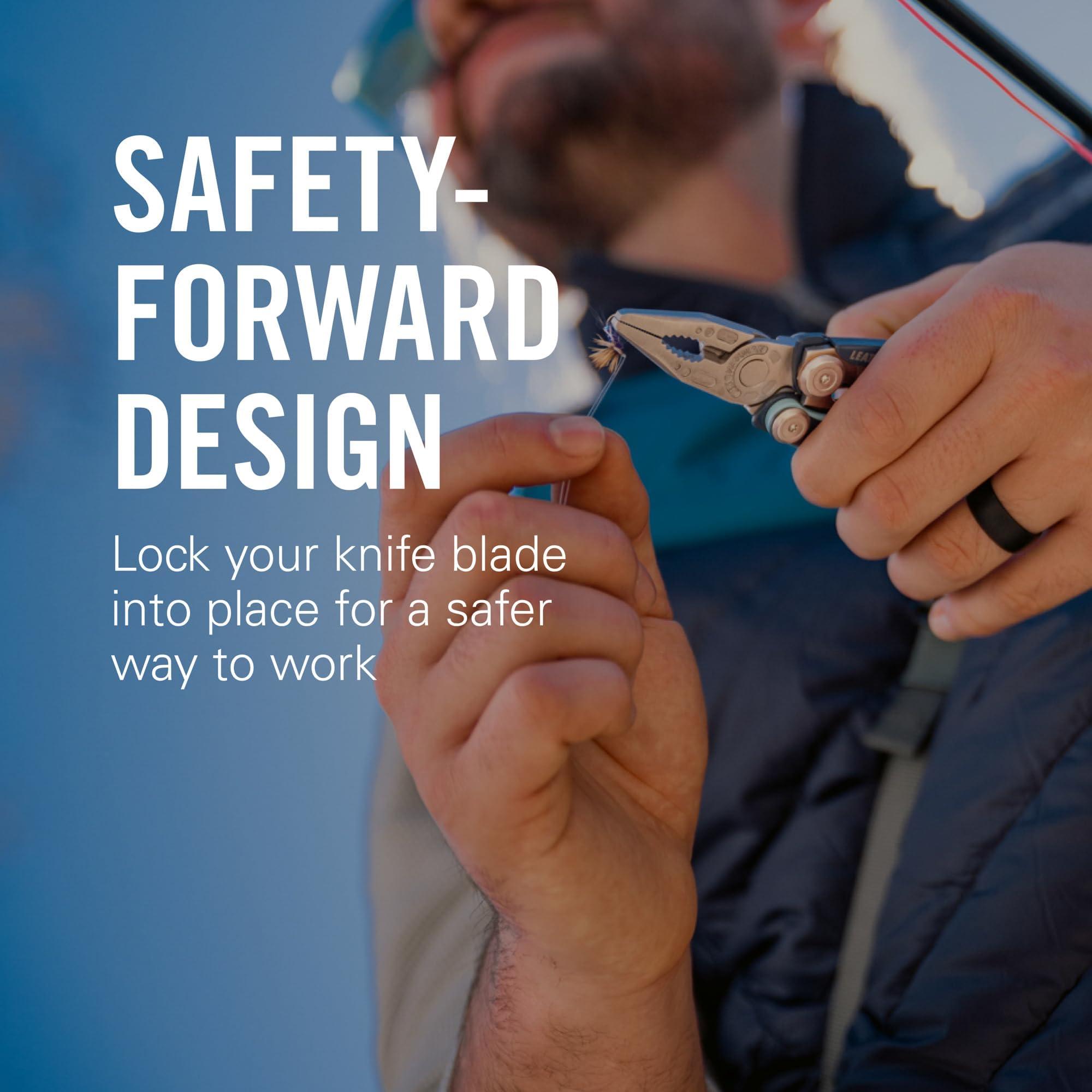 SAFETY-FORWARD DESIGN  
Lock your knife blade into place for a safer way to work