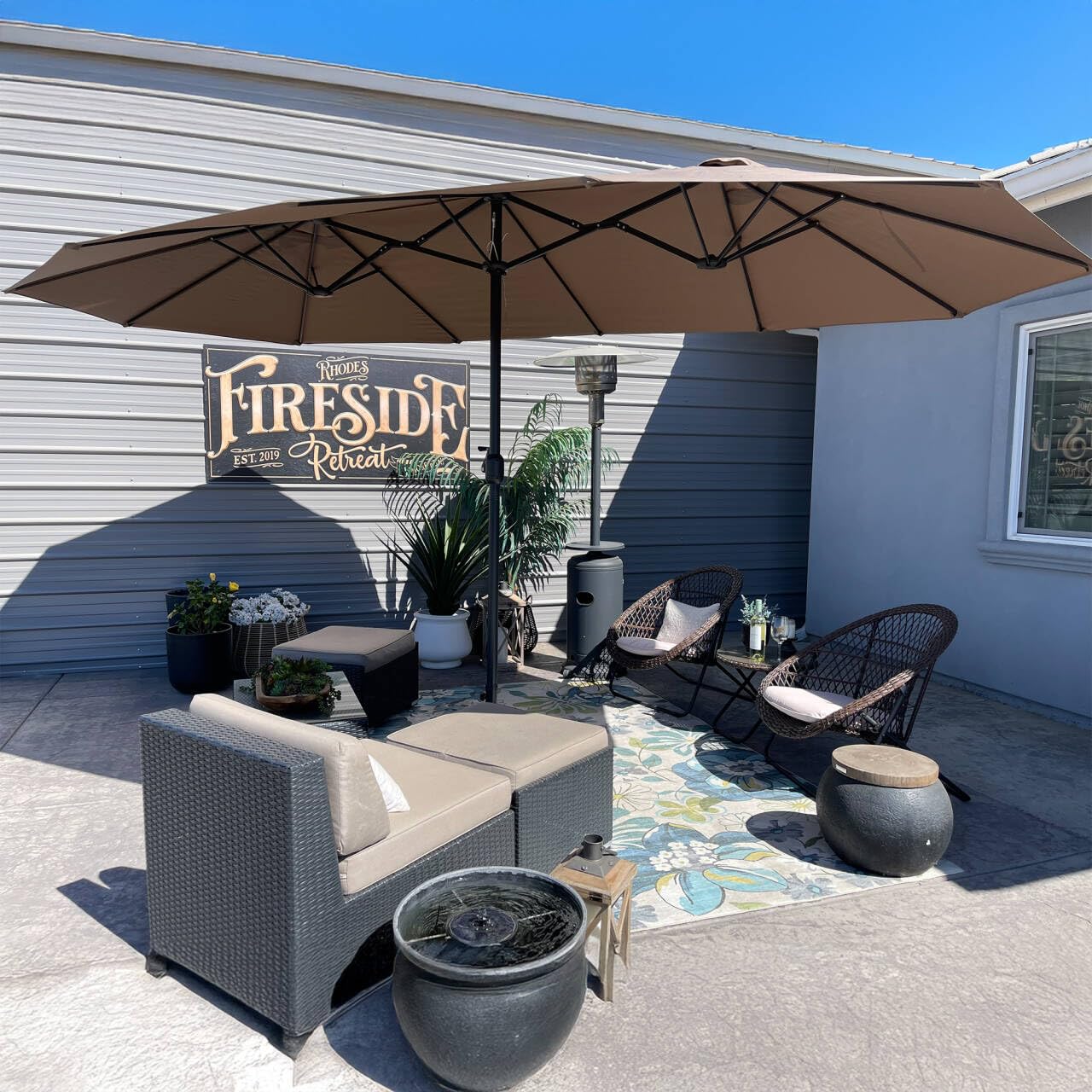 RHODES FIRESIDE  
EST. 2019  
Retreat