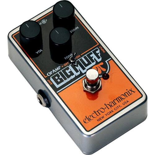 Sure, here is the corrected and grouped text from the image:

- **VOL**
- **TONE**
- **STAIN**
- **ON - OFF**
- **OPAMP - BIG MUFF**
- **electro-harmonix**
- **NEW YORK CITY, USA**