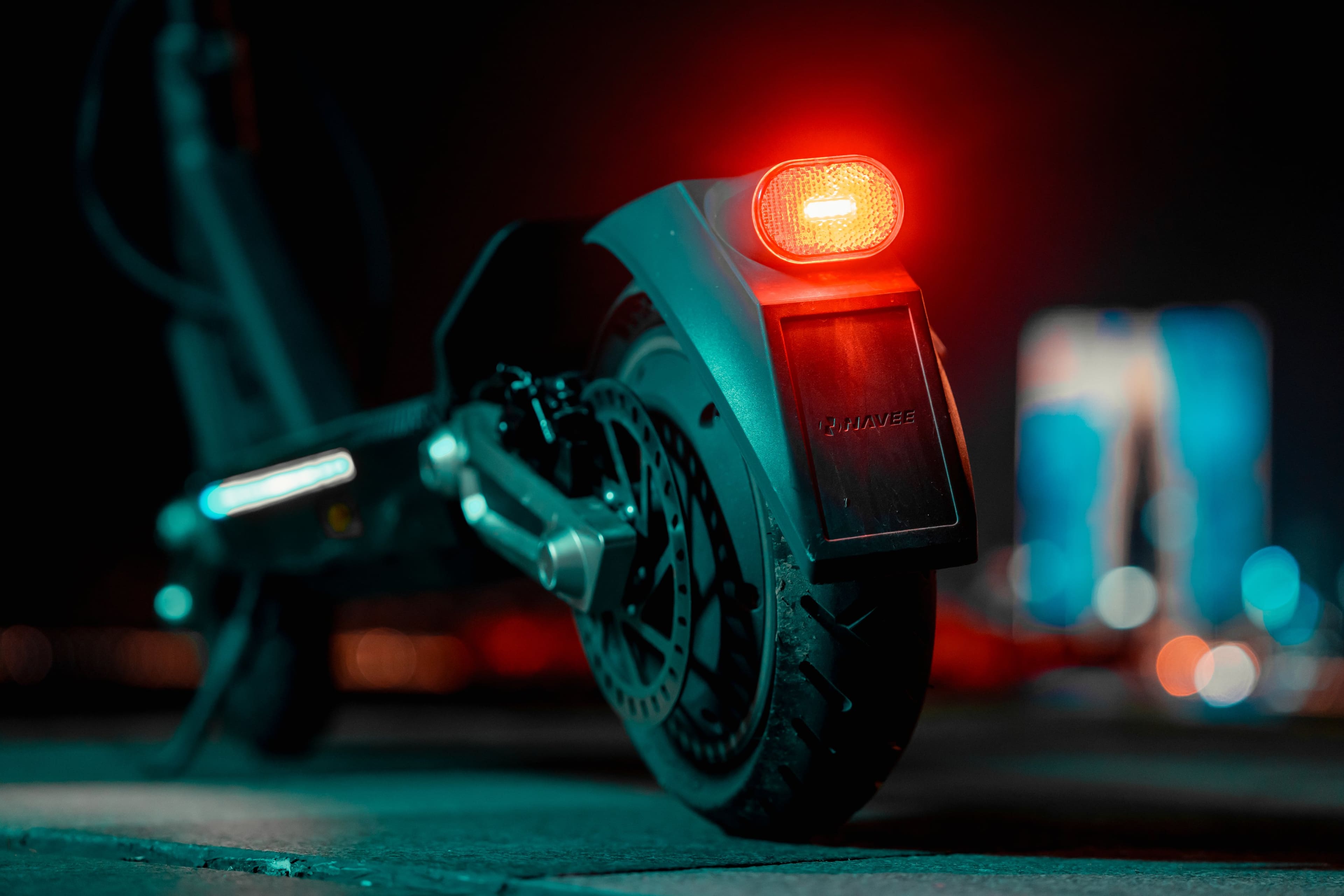 Alt View 32. NAVEE - ST3 Electric Scooter w/37.3 miles Max Operating Range & 24.9 mph Max Speed - Black.