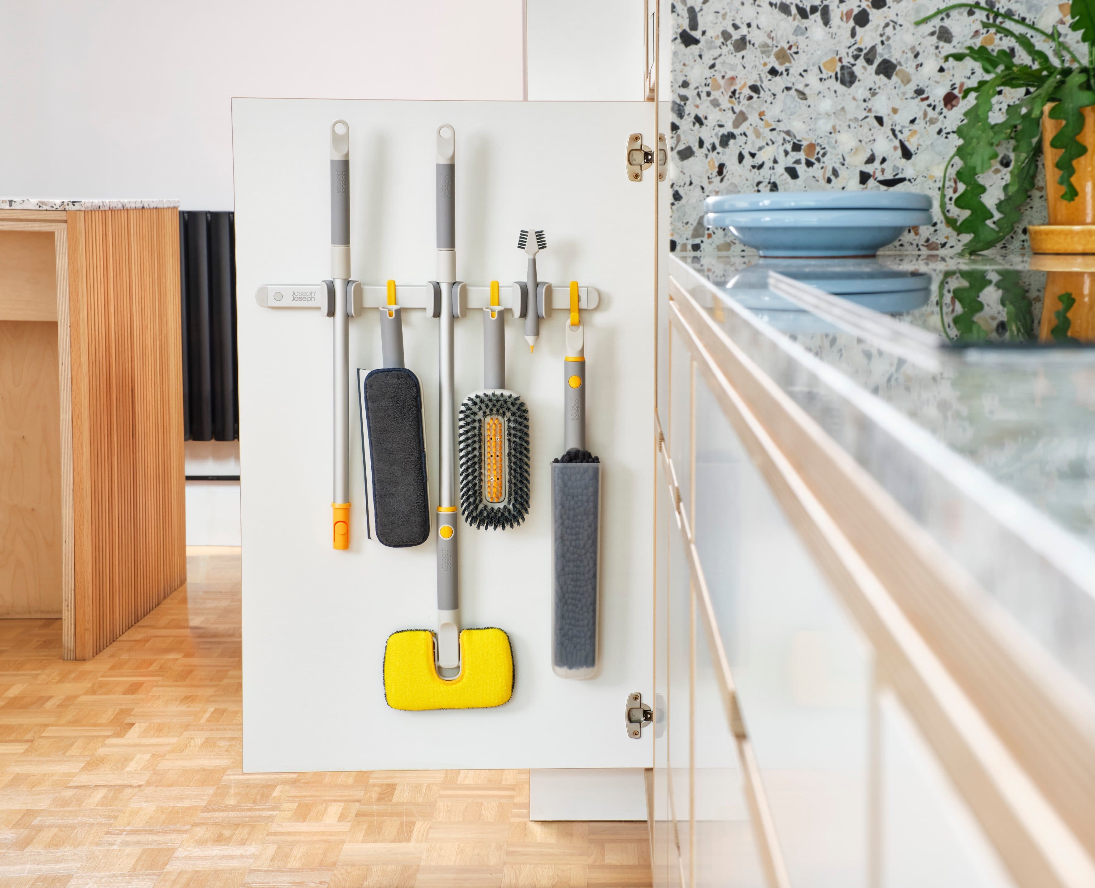 Joseph Joseph CleanTech 6 piece Deep Cleaning Set with Extension