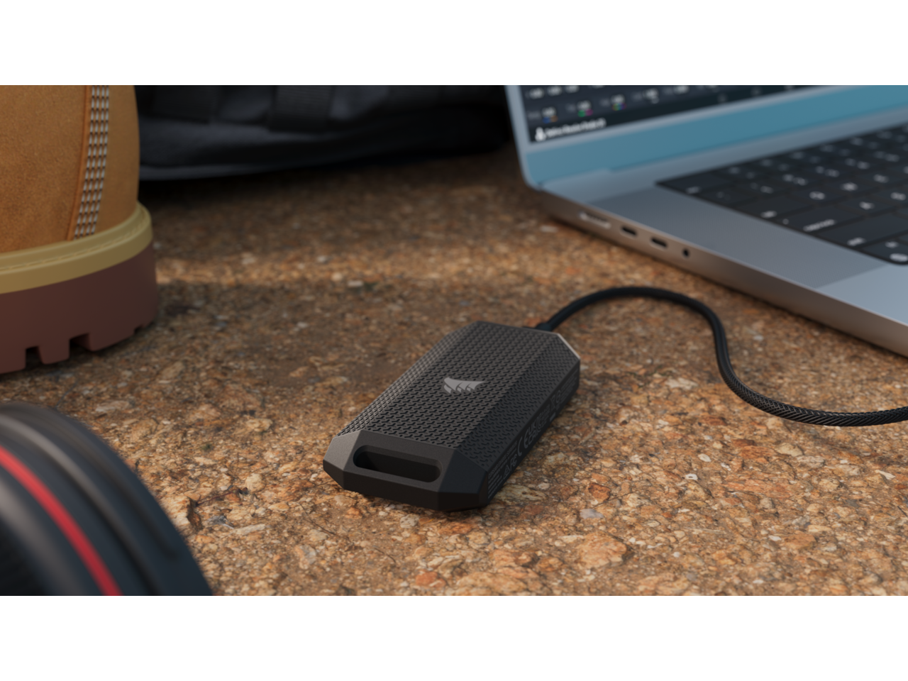 Alt View 8. CORSAIR - CORSAIR 4TB EX400U Portable SSD Storage CSSD-EX400U4TB.