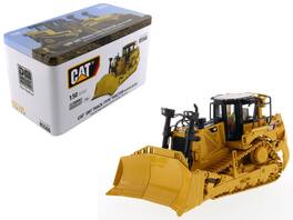 Diecast Masters - CAT Caterpillar D8T Track Type Tractor Dozer with 8U Blade and Operator "High Line Series" 1/50 Diecast - Yellow