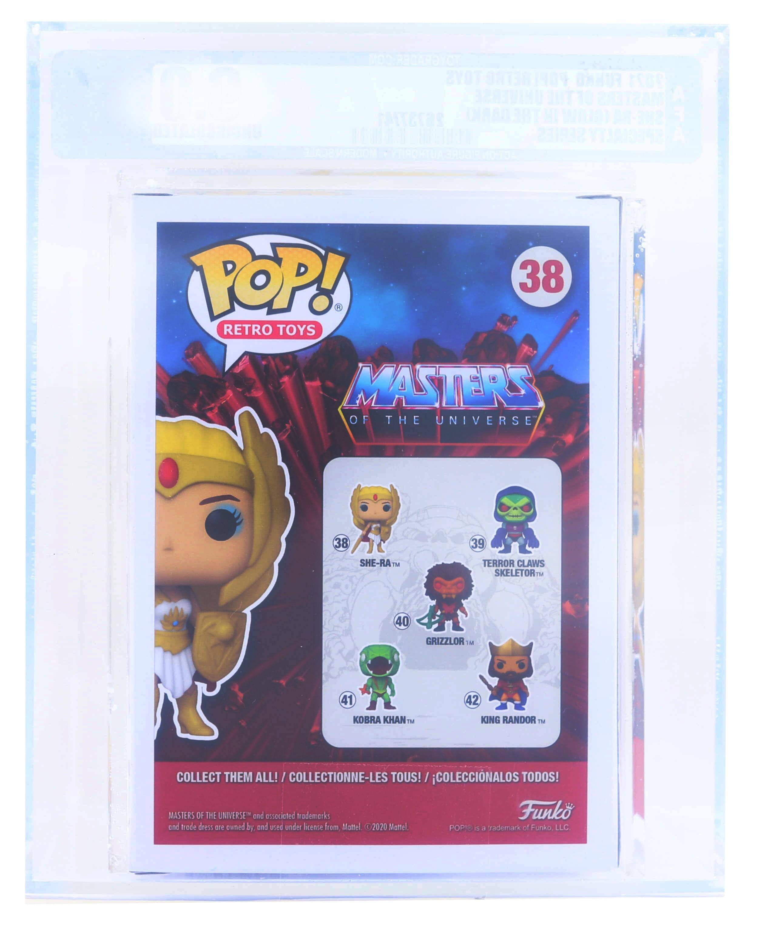 1.0 CON TOYS BETRO 1909 FUNKO 2821 UNIVERSE THE MASTERS OF THE SERIES HI Wala) SPECIALTY SHE 1A MAOA PACHTUA POP! 38 RETRO TOYS MASTERS OF THE UNIVERSE 38 39 SHE-RA TM TERROR CLAWS SKELETOR 40 GRIZZLOR M 41 42 KOBRA KHAN TM KING RANDOR TM COLLECT THEM ALL! / COLLECTIONNE-LES TOUS! / COLECCIONALOS TODOS! MASTERS OF THE UNIVERSE and associated trademarks are owned by and used under license from Mattel. © 2020 Mattel. POP! is a trademark of Funko, LLC.