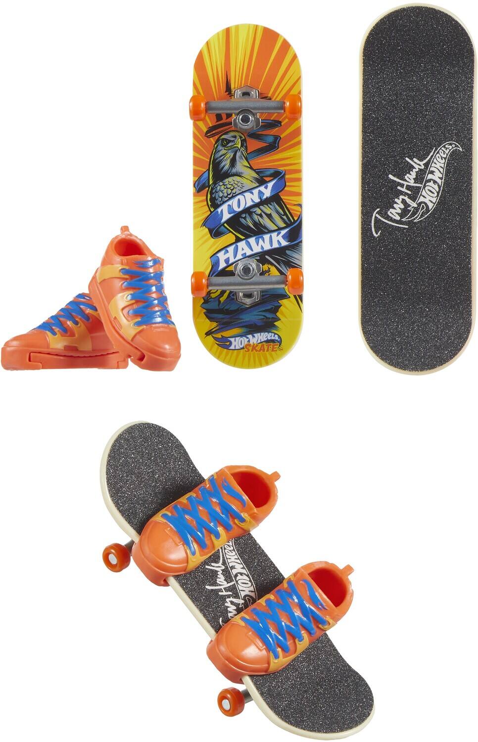 TONY HAWK  
HAWK  
HOLWHeeL  
HOWKeeL  
HeeLs  
HO SKATE  
MOXS  
Manl  
HOLWHeeL  
WX