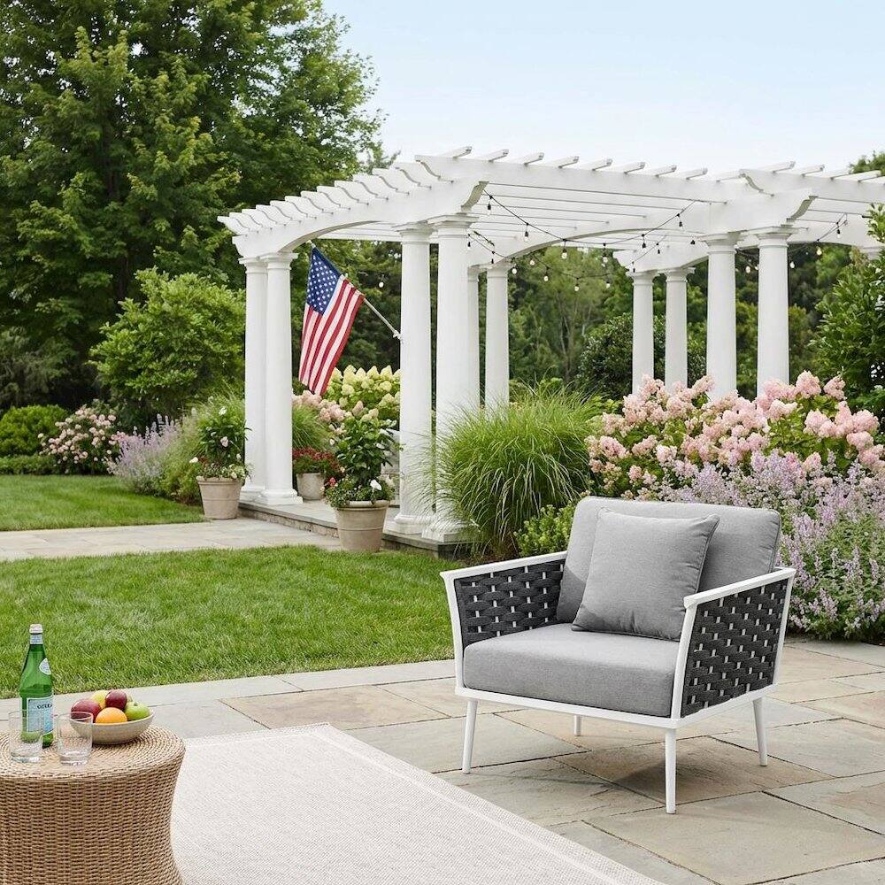 Left. Outdoor Escape - Outdoor Aluminum Lounge Chair With Right-Facing Armrest For Patio Relaxation - White.