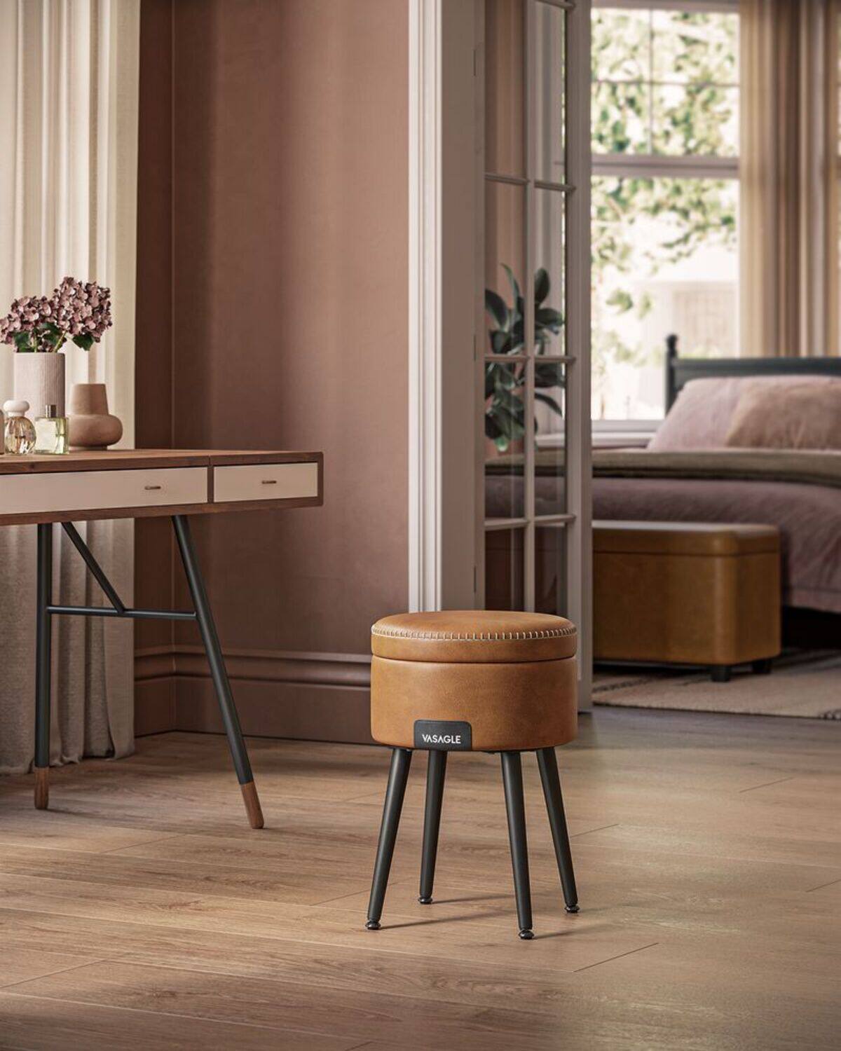 Left. Songmics Home - Storage Ottoman – Round Vanity Stool with Synthetic Leather in Caramel Brown - Brown.