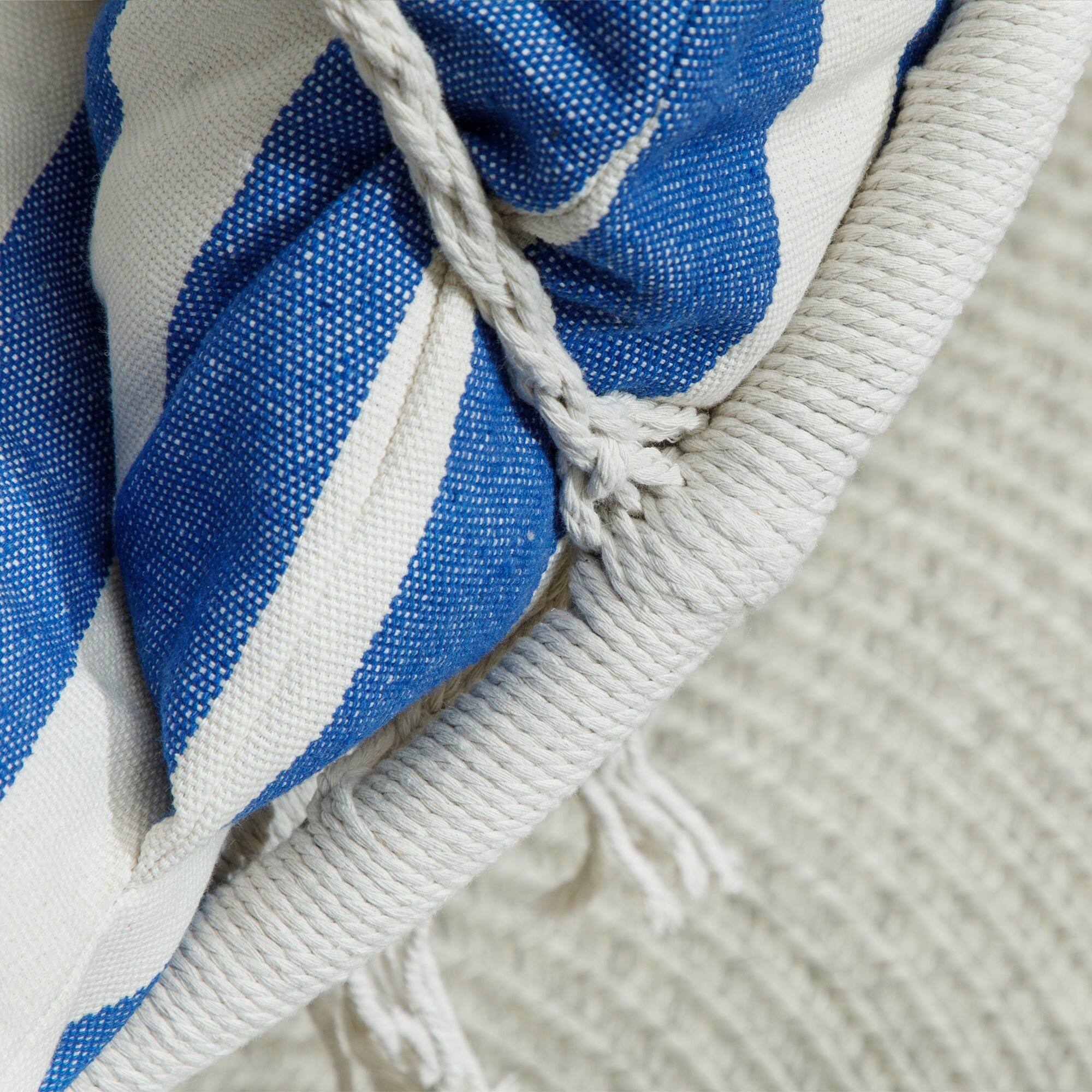 Alt View 7. Outsunny - Hammock Swing Chair, Outdoor Hanging Chair with Large Cushion, Cotton Rope Weaving Macrame Swing with Chain - Blue and White.