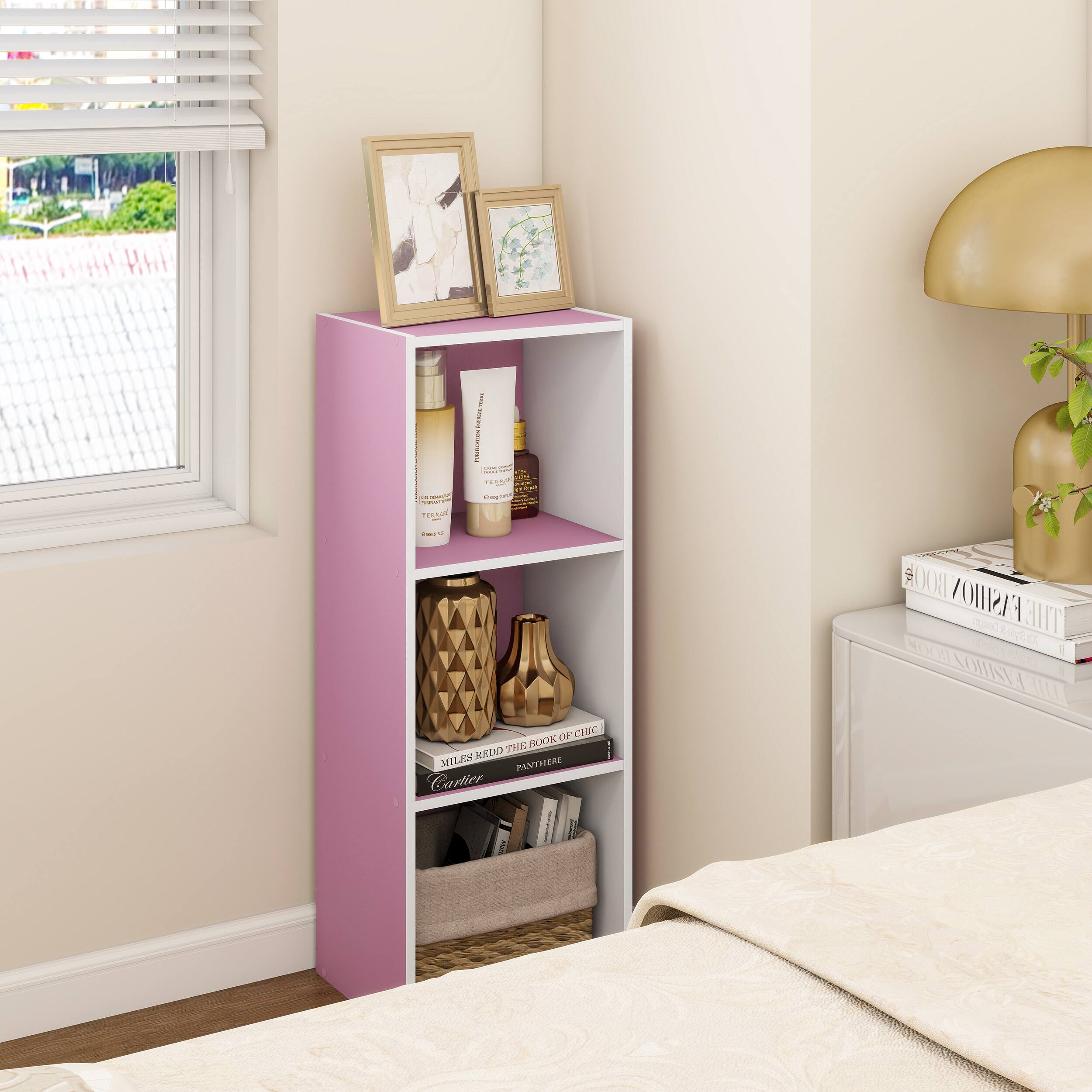 I think I'm going to chat with Jhal Miln Rean Pantzier. Cartier is a fashion brand. The next model is Coco Chanel.