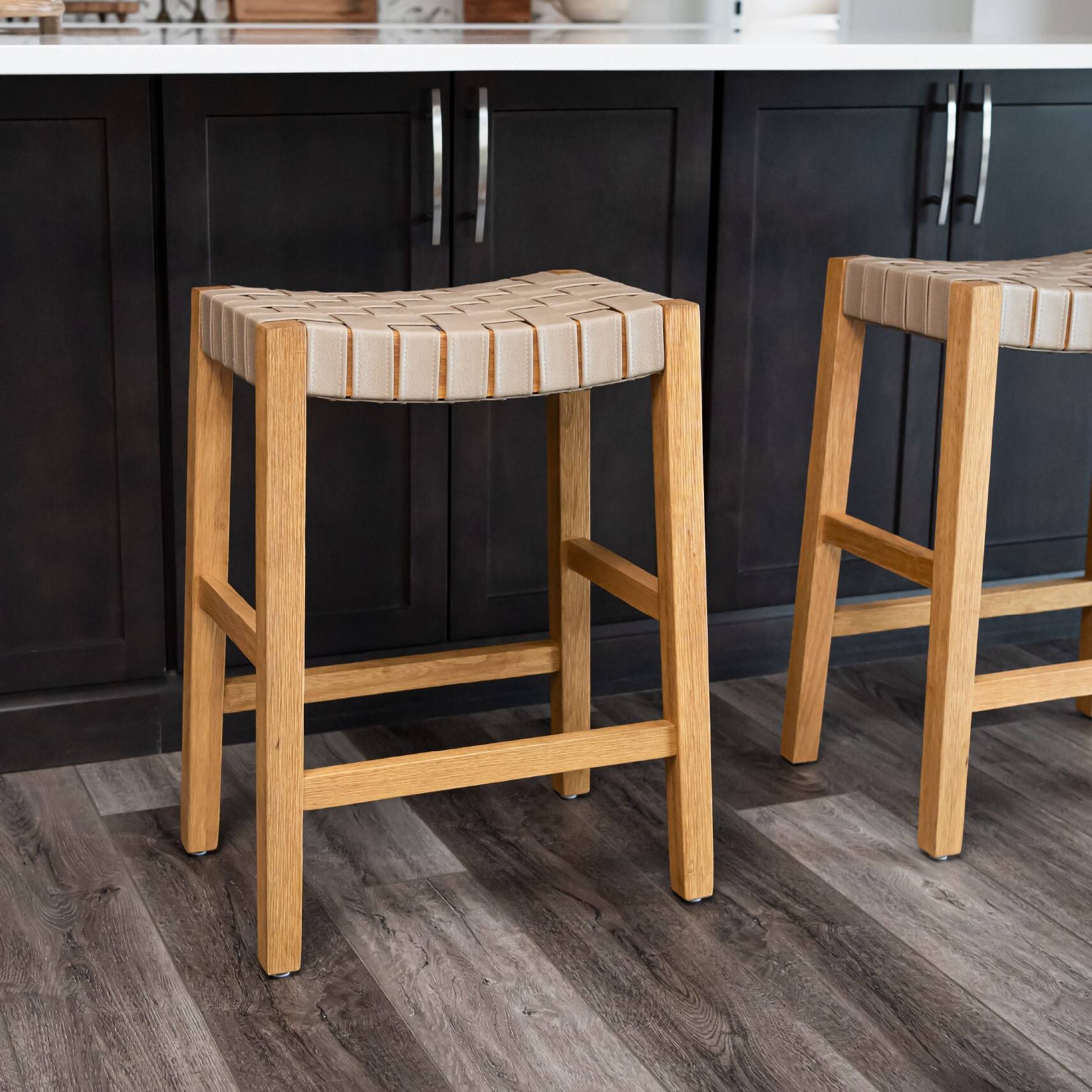 Alt View 2. Maven Lane - 26" Emerson Counter Stool In Weathered Natural Wood Finish With Vegan Leather - Weathered Natural.