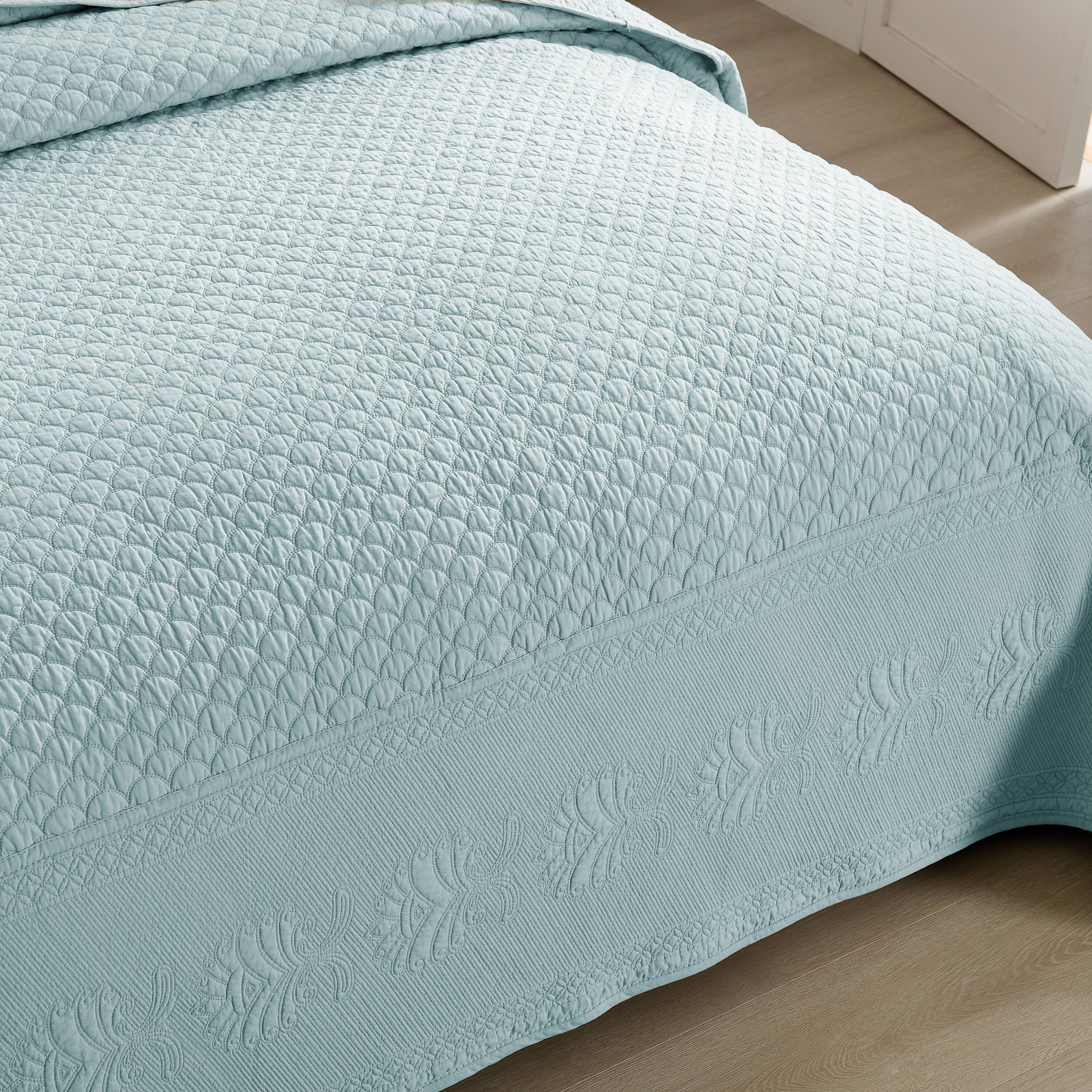 Alt View 1. MarCielo - Marcielo 3 Piece 100% Cotton Oversized Bedspread Lightweight Quilt Set - Mint Green.