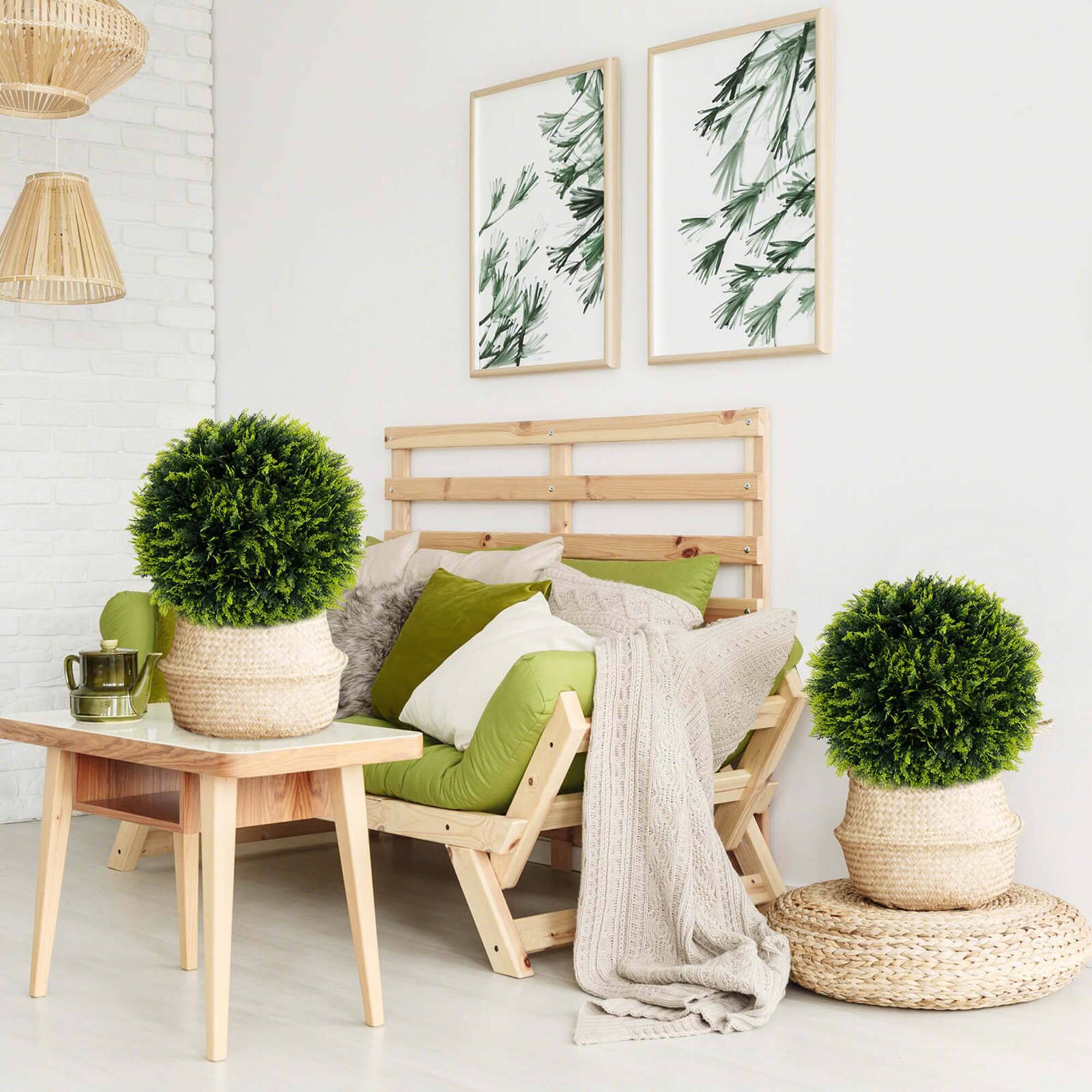 Alt View 4. Costway - Costway 2 PCS 18" Artificial Cedar Topiary Balls Sun-protective Round Greenery Bushes - Green.