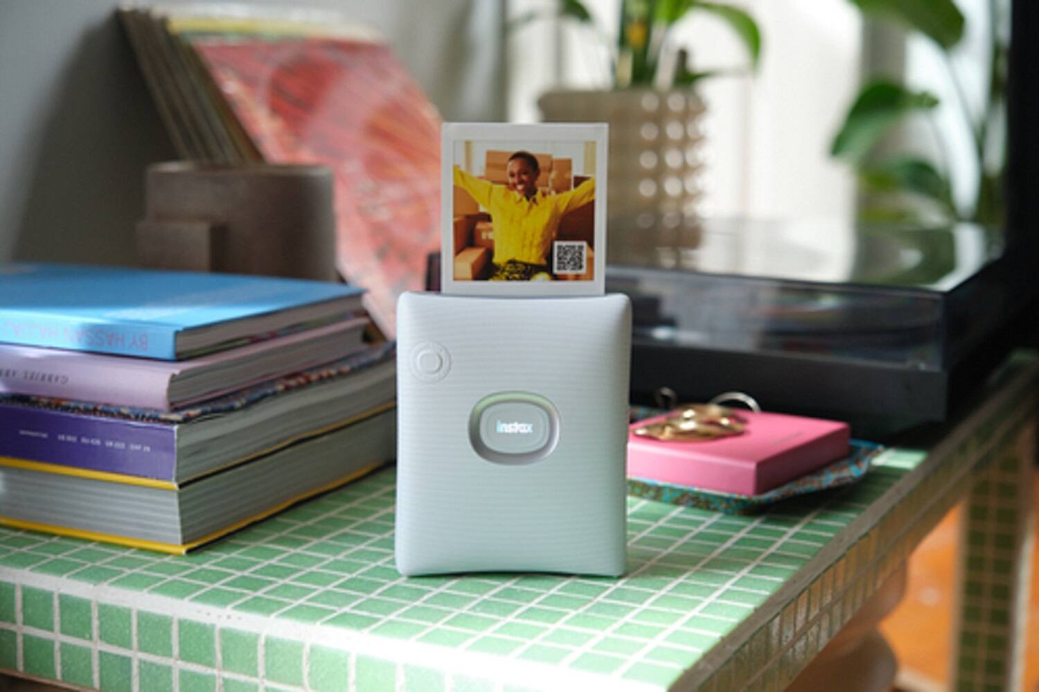 Alt View 13. Fujifilm - instax SQUARE Link Smartphone Printer - Ash White.