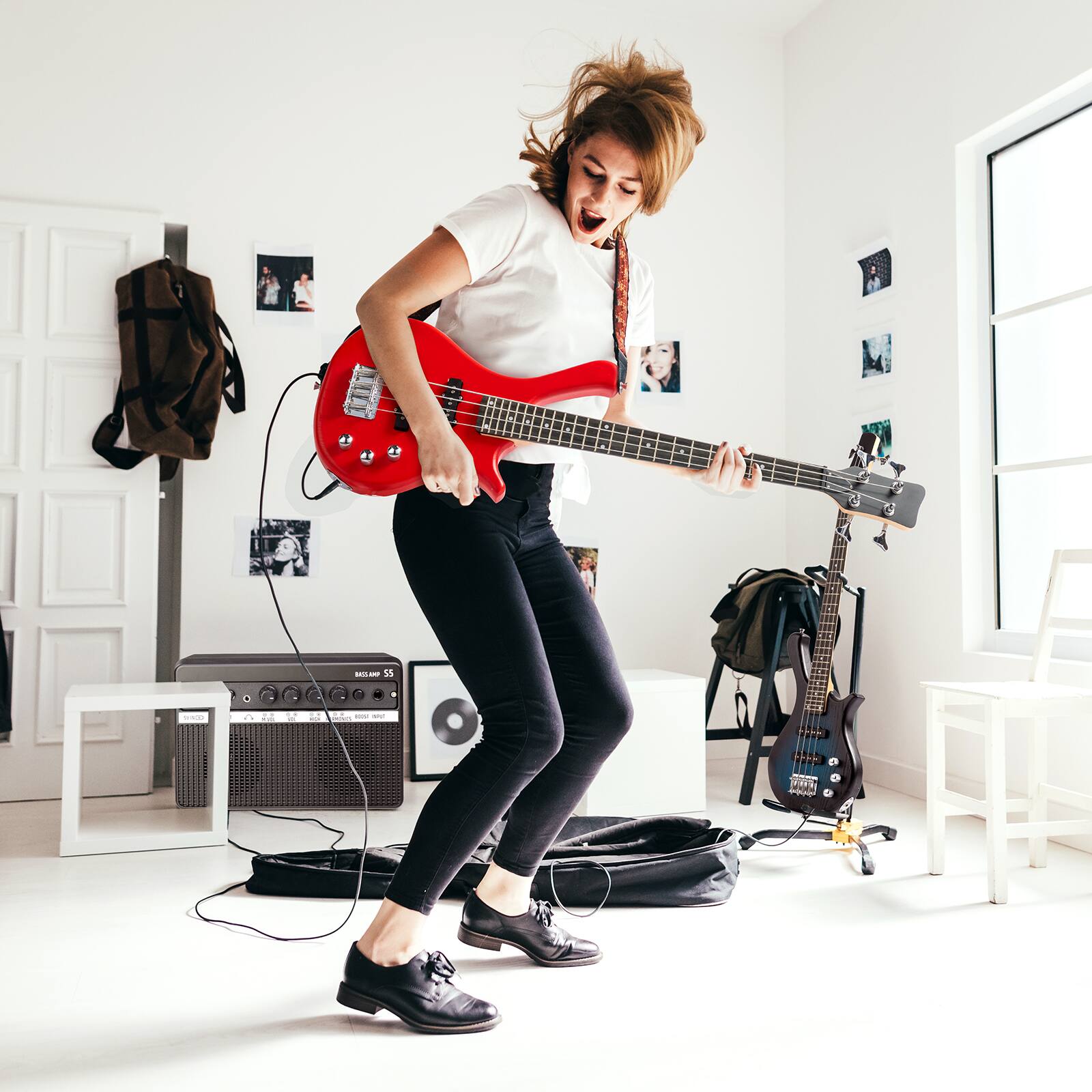 Back. Winado - KW101 36in Small Scale Electric Bass Guitar Suit, 10W AMP for Beginner.