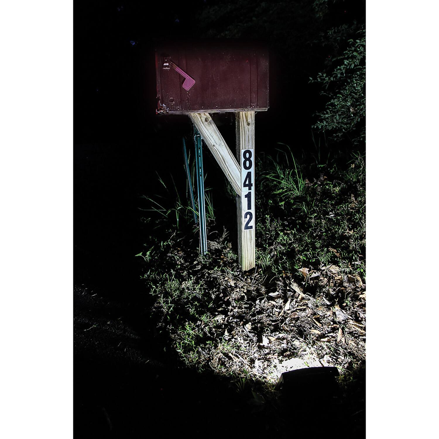 Angle. MAXSA Innovations - Maxsa Innovations 40331 Solar-powered Ultrabright Flood Light - black.