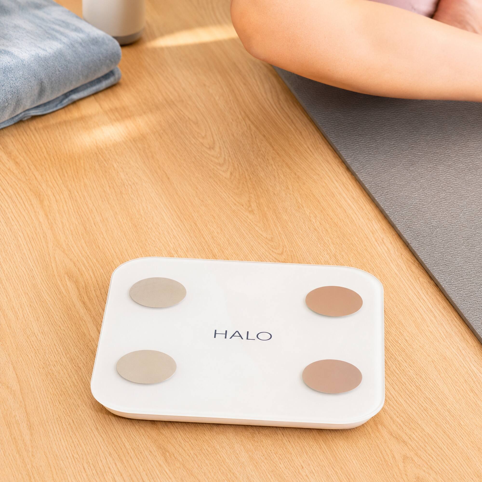 Alt View 5. Halo - Bluetooth Smart Body Scale - Black.