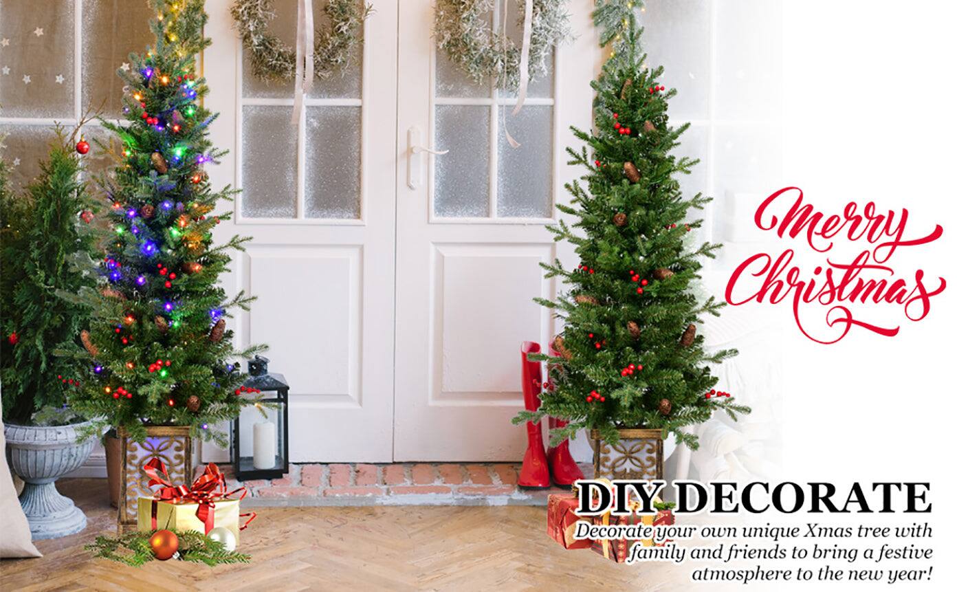 Merry Christmas

DIY DECORATE  
Decorate your own unique Xmas tree with family and friends to bring a festive atmosphere to the new year!