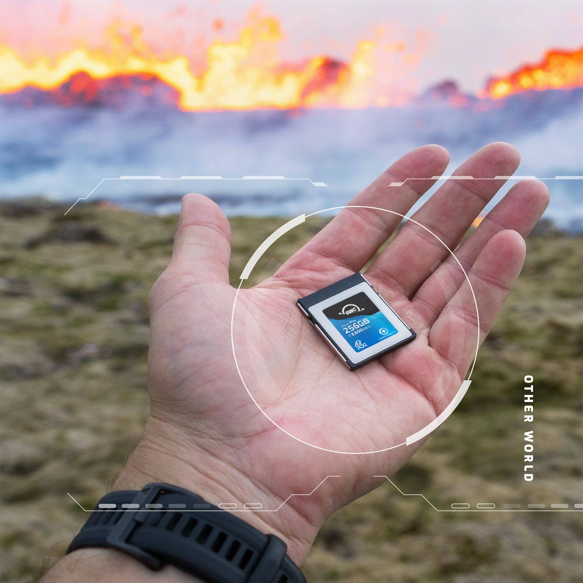 Sure, here is the corrected and grouped text:

- O moR 256GB 2.850
- OTHER WORLD
- 256GB
- 1600x
- UHS-I