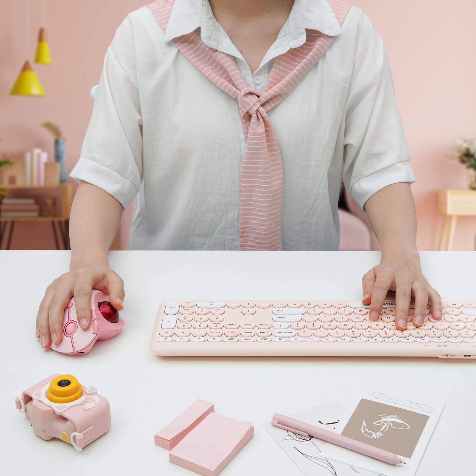 Alt View 4. PO3TICJUNKI3 - Trackball Mouse Rollerball Rechargeable Multi Devices Connection Thumb Control Mice Compatible Computers - Black.