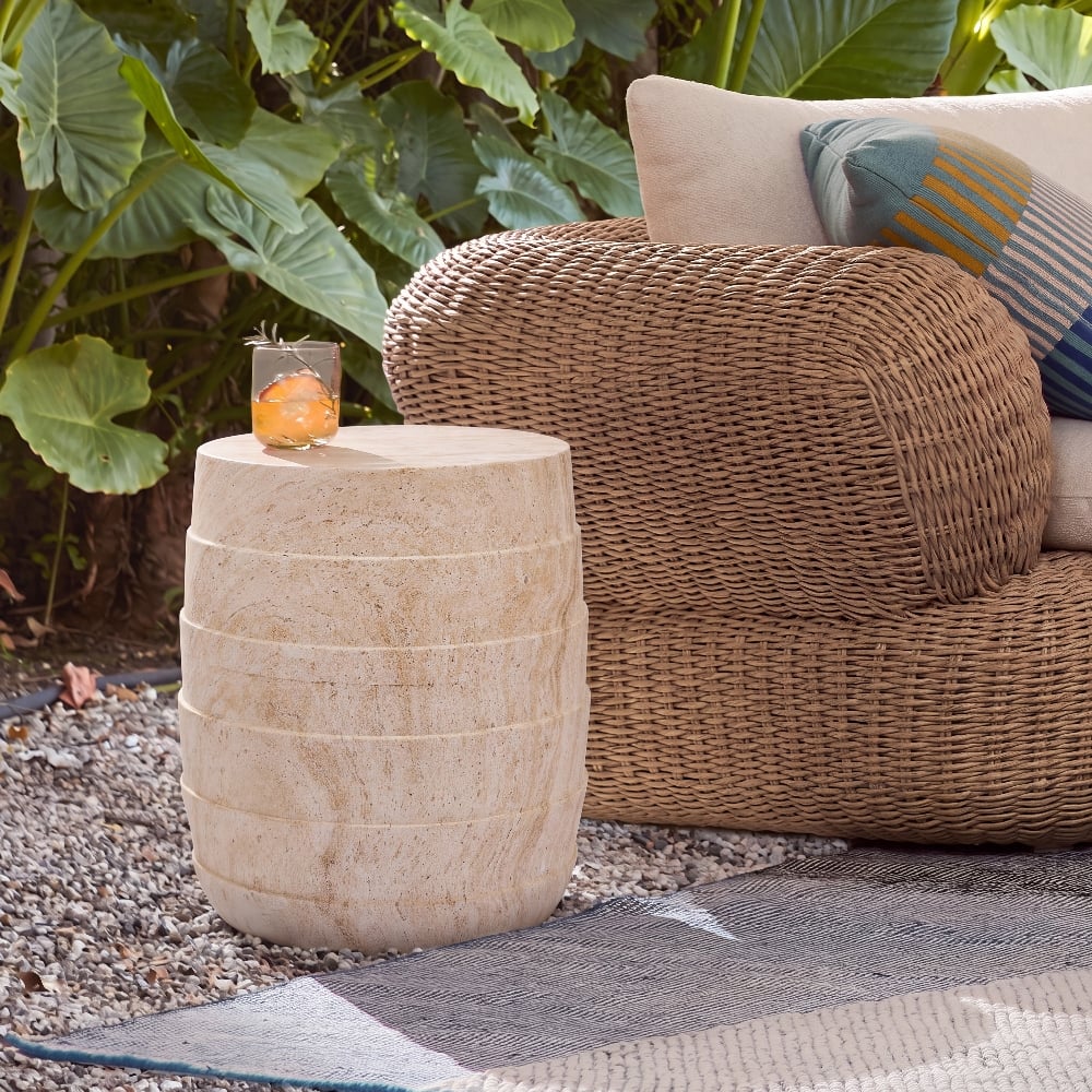 Loheer - Modern Cylindrical Travertine-Look MGO Outdoor Side Table All-Weather Ribbed Accent Table for Patio Balcony - Beige