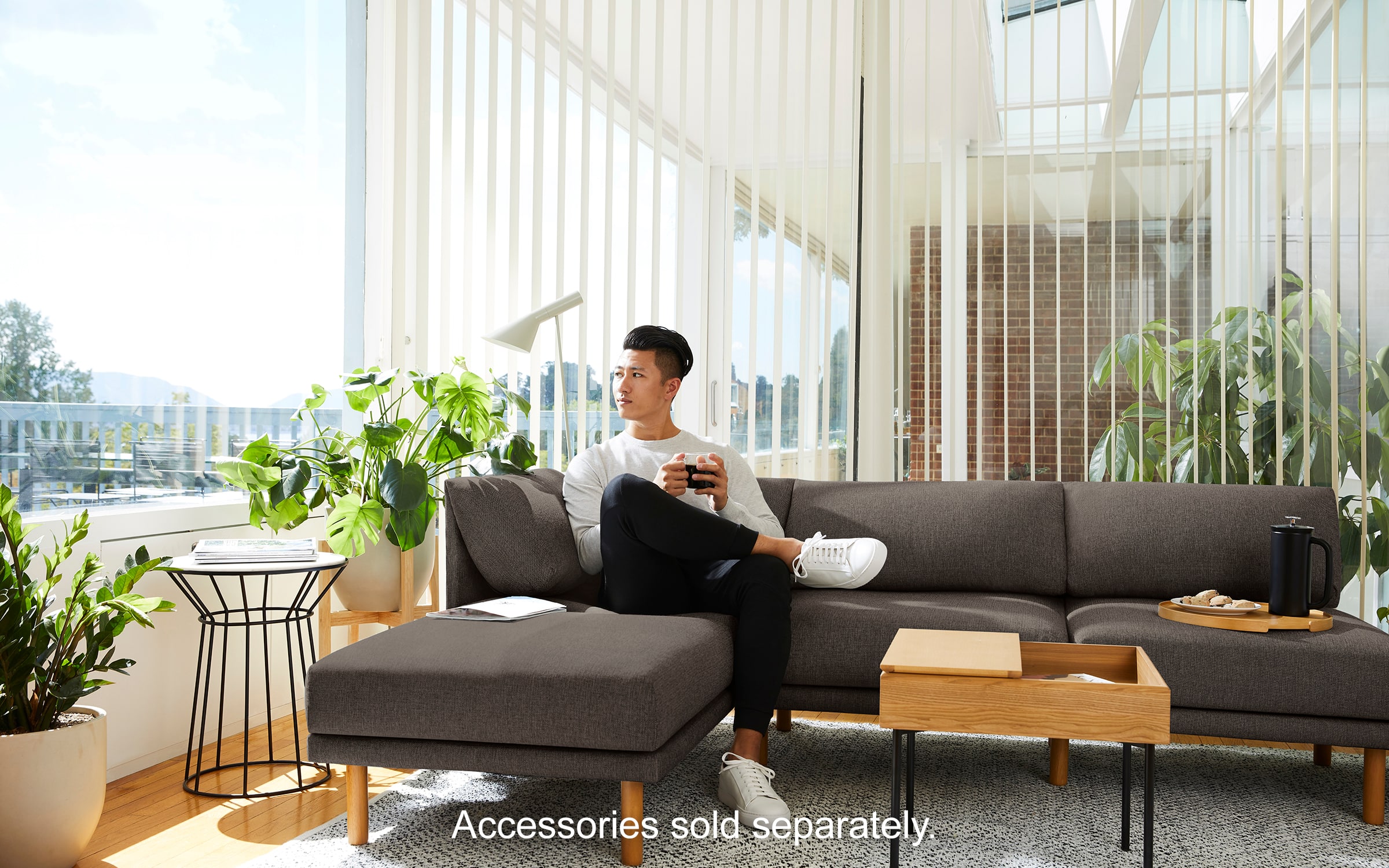 Burrow Carta Hardwood Side Table Walnut FLRTBSTBTWNHPBM Best Buy