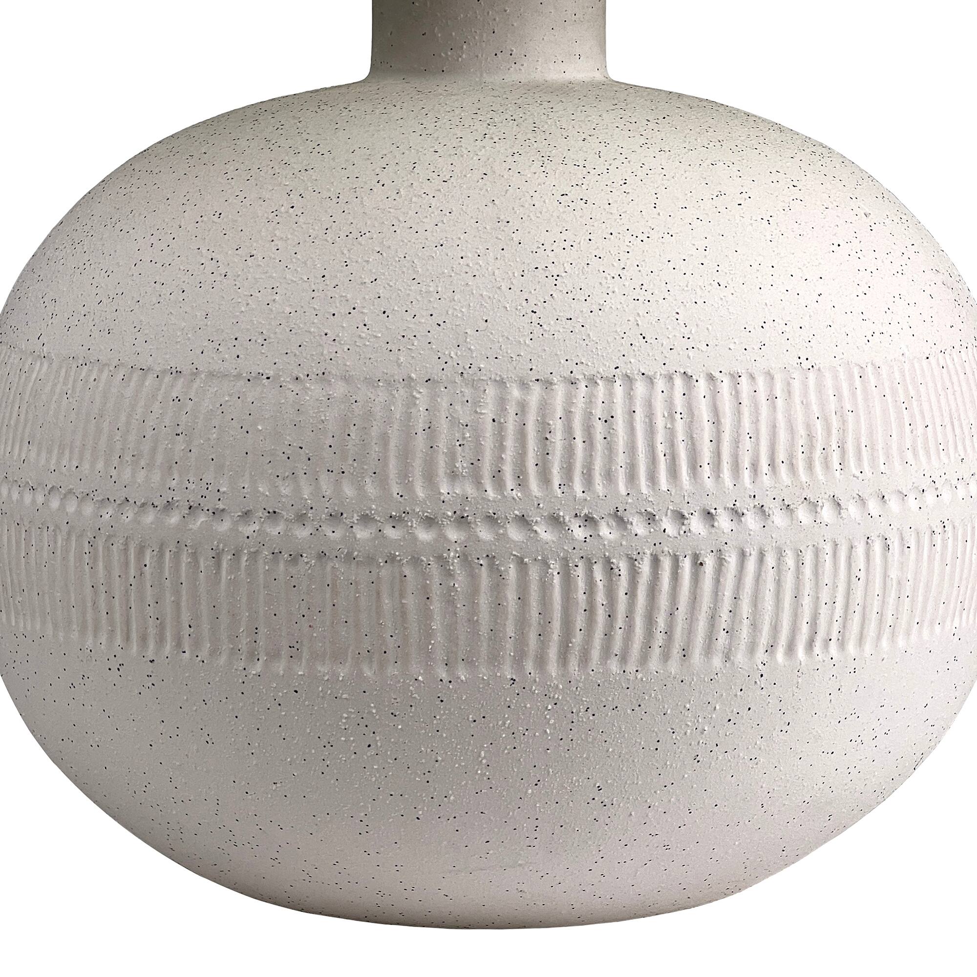 Alt View 3. Hudson&Canal - Willa 18" Tall Textured Ceramic Table Lamp with Fabric Shade in Cream/White - Cream.