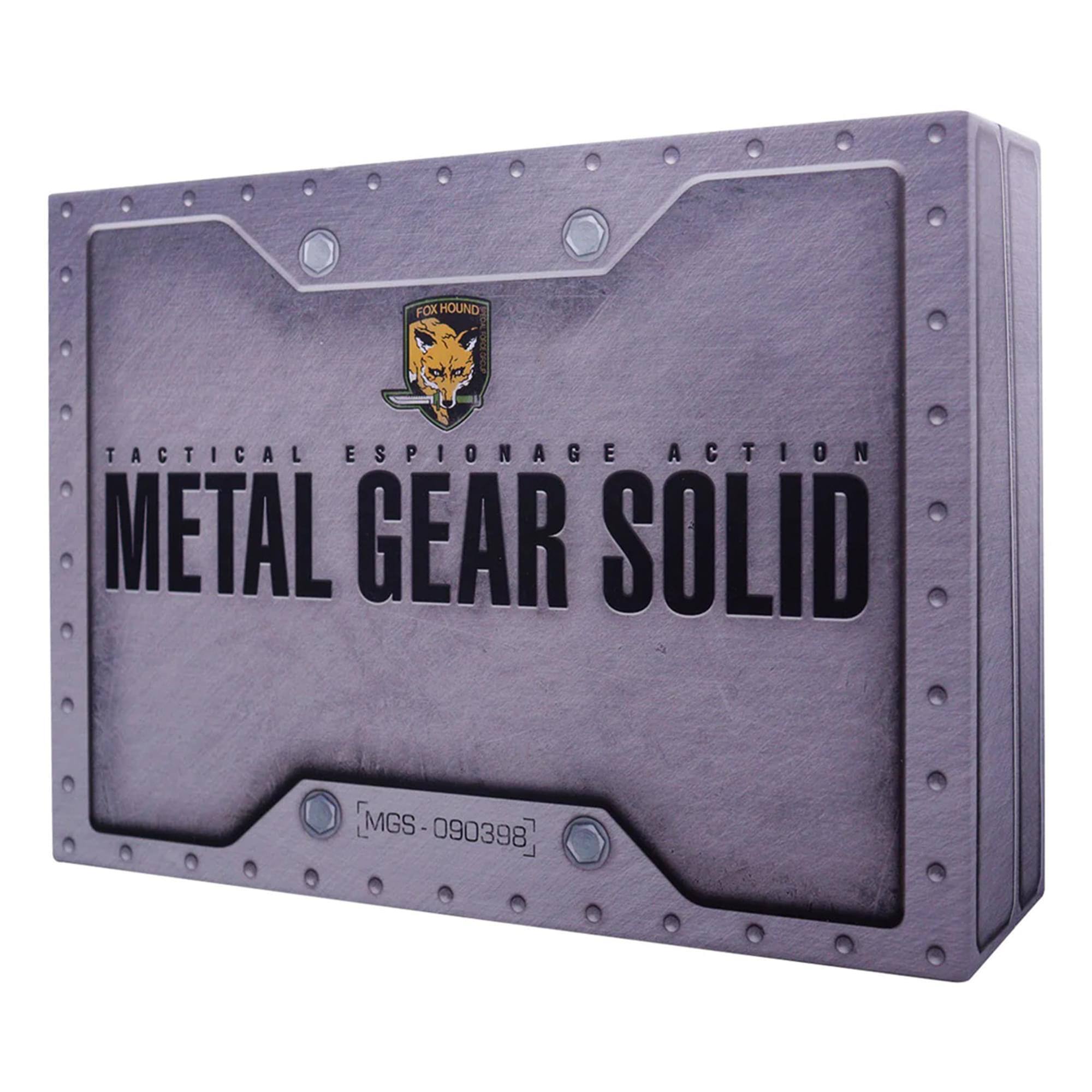 FOX HOUND TACTICAL ESPIONAGE ACTION METAL GEAR SOLID MGS-090398