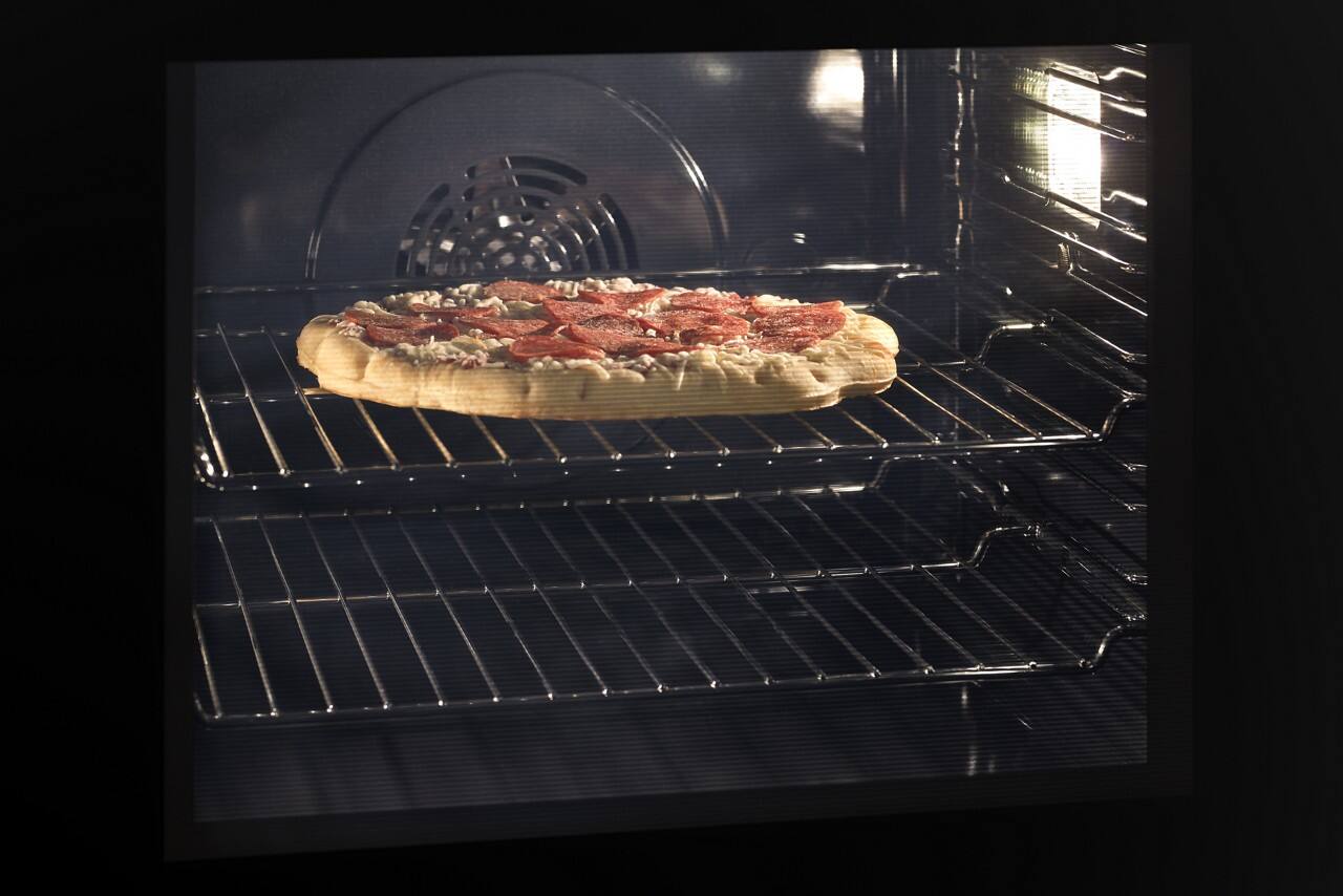 Alt View 8. Whirlpool - 24 in. Built-In Double Electric Convection Wall Oven with WiFi - PrintShield stainless.