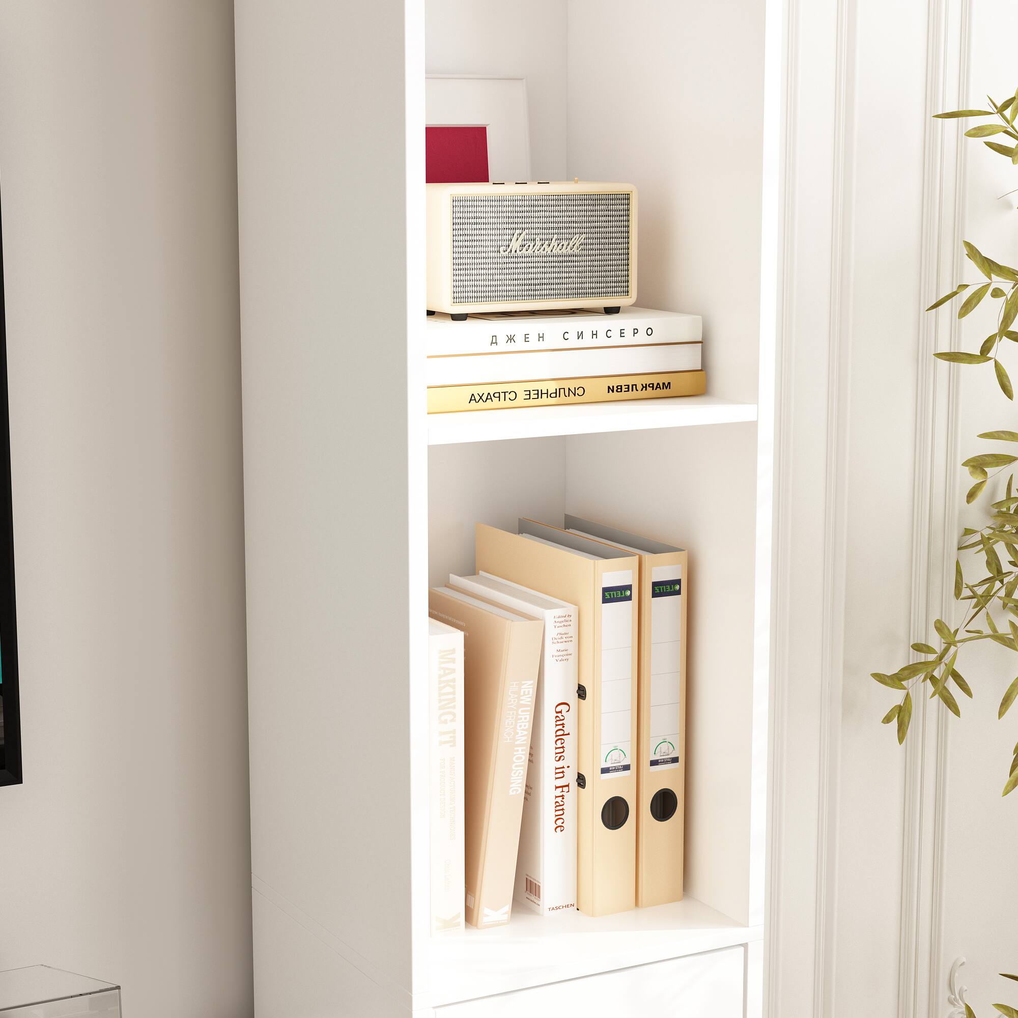 Marohatt N. SIAR SILA - MAKING IT a I : I | e HILARY NEW FRENCH URBAN HOUSING S f -  | - | - da I : | : Gardens in France