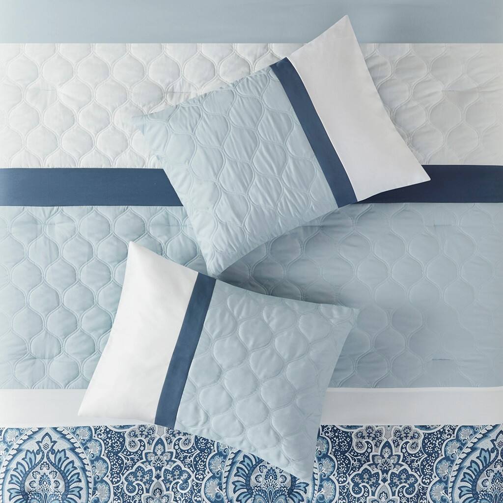 Alt View 2. Gracie Mills - Gracie Mills Ronny 8-Piece Damask-Inspired Comforter Set - Blue.