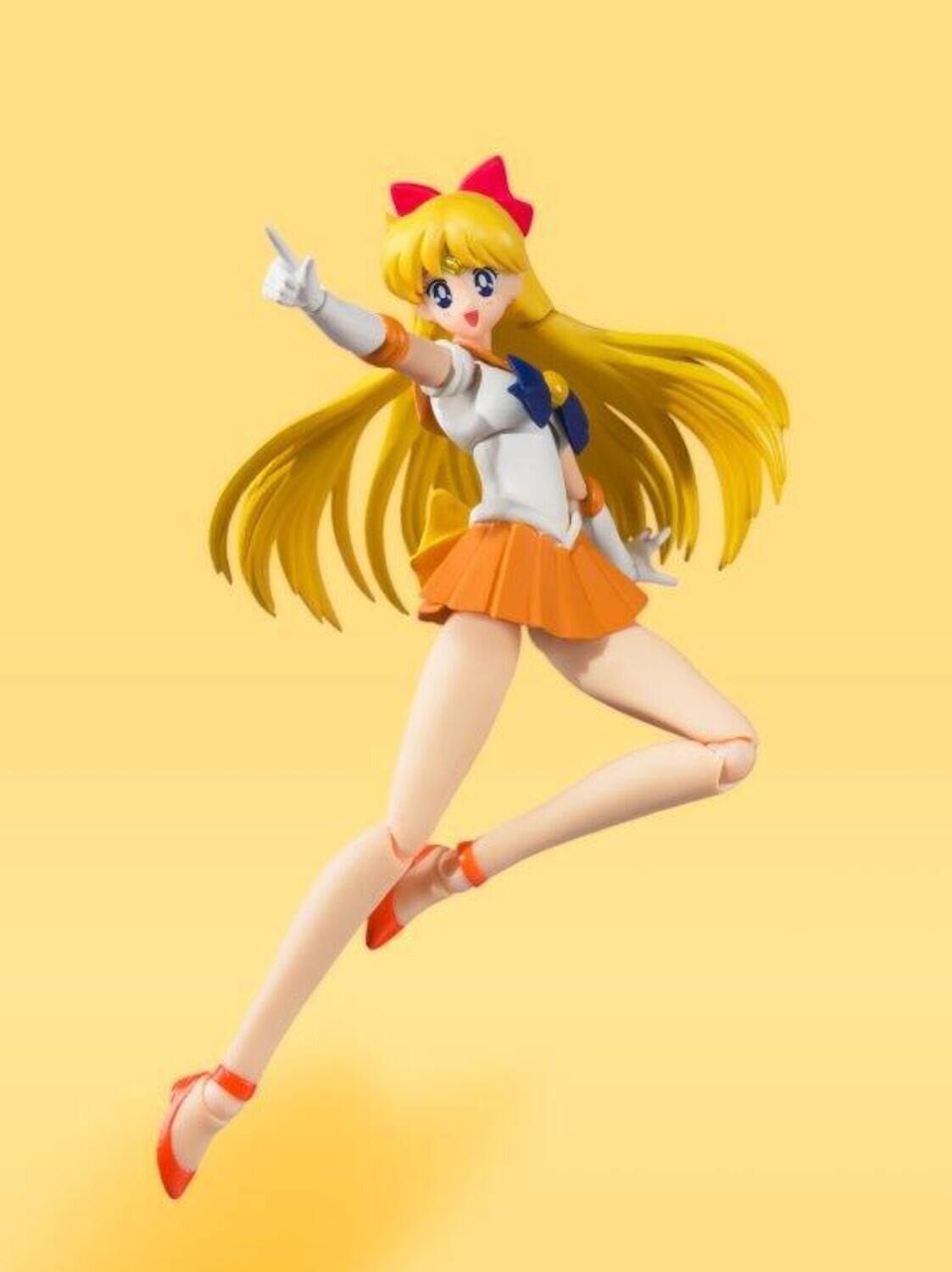 Alt View 3. Bandai - Tamashii Nations - Pretty Guardian Sailor Moon - S.H. Figuarts - Sailor Venus (Animation Color - Collectibles - Multicolor.