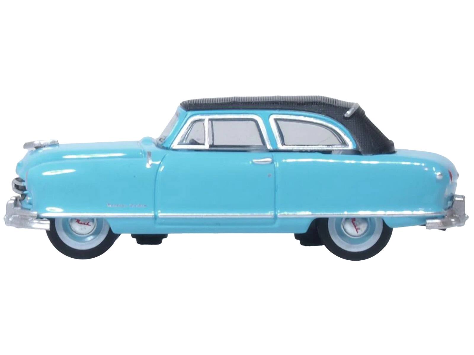 Angle. Oxford Diecast - 1950 Nash Rambler Custom Landau Convertible (Closed) Strato Blue with Black Top 1/87 (HO) Scale - Blue And Black.