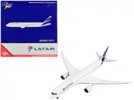 Boeing 787-9 Commercial Aircraft "LATAM Airlines" Tail 1/400 Diecast Model Airplane by GeminiJets - White with Blue