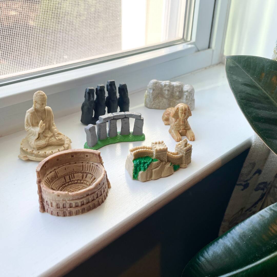 Alt View 3. Safari Ltd. - World Landmarks Toob Toy.