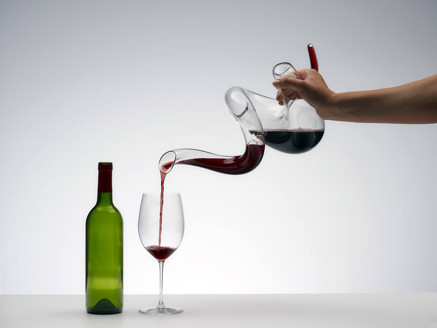 Alt View 3. Riedel - Boa Decanter - Clear.