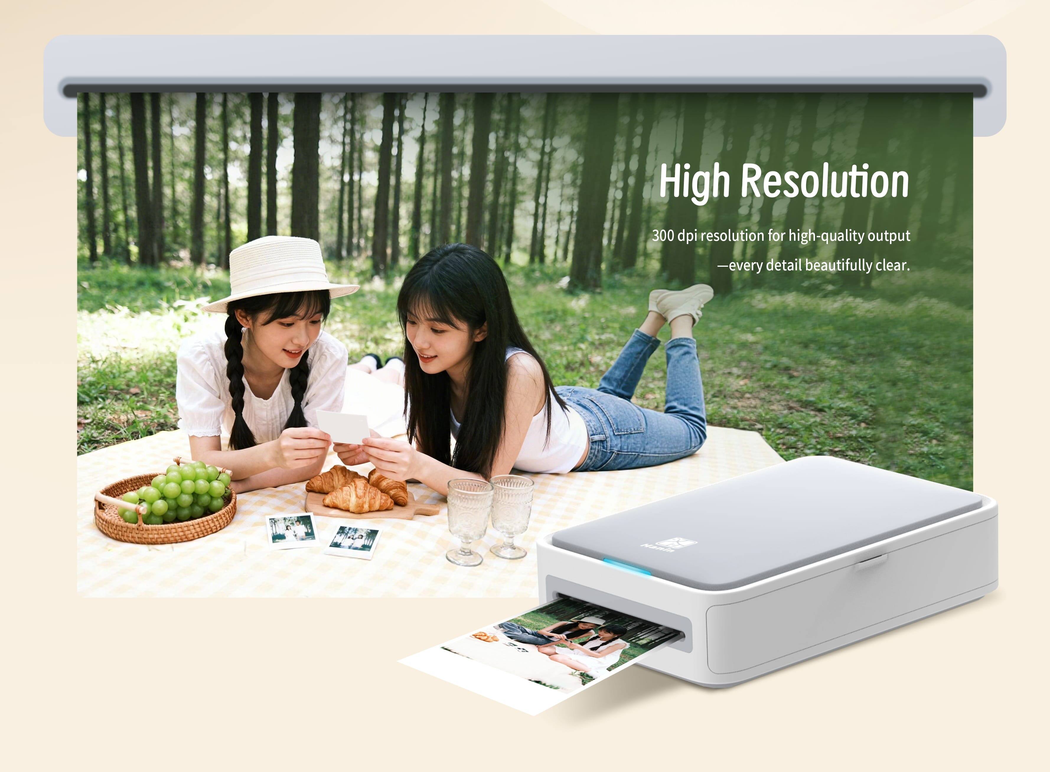 High Resolution  
300 dpi resolution for high-quality output - every detail beautifully clear.