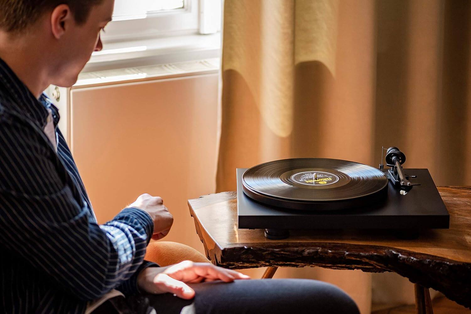 Alt View 1. Pro-Ject - Debut Carbon EVO Turntable with Sumiko Rainier Cartridge - Gloss Black.