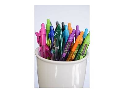 The text on the image reads:

"Zap & C mmNE"