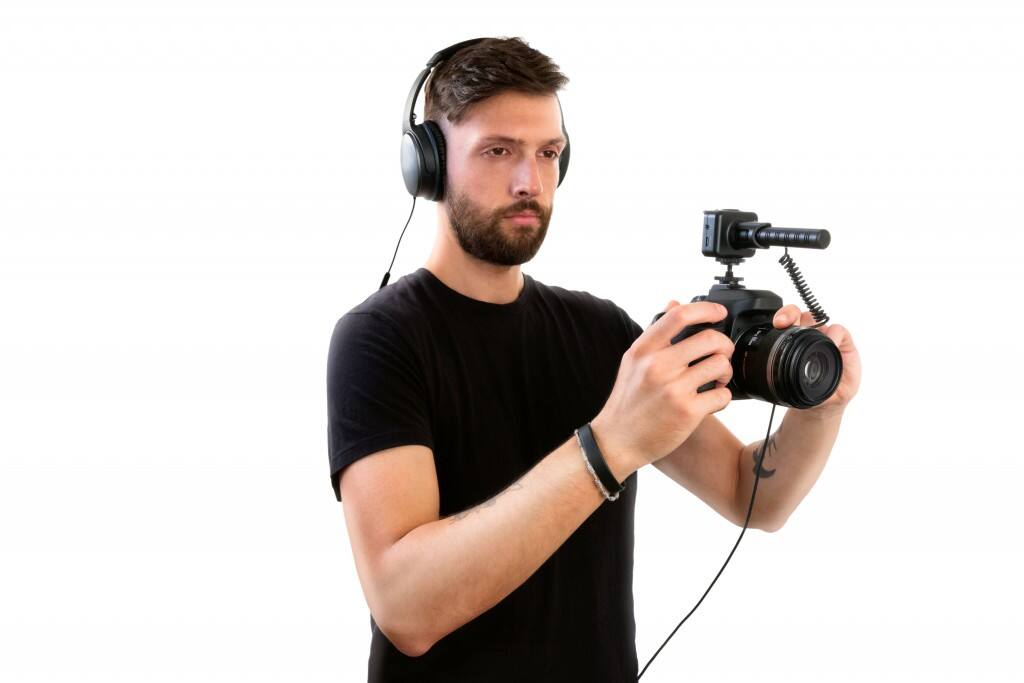 Back. IK Multimedia - iRig Mic Video Bundle Creator Series Kit with Microphone and Multi-Function Smartphone Grip Tripod Mount.