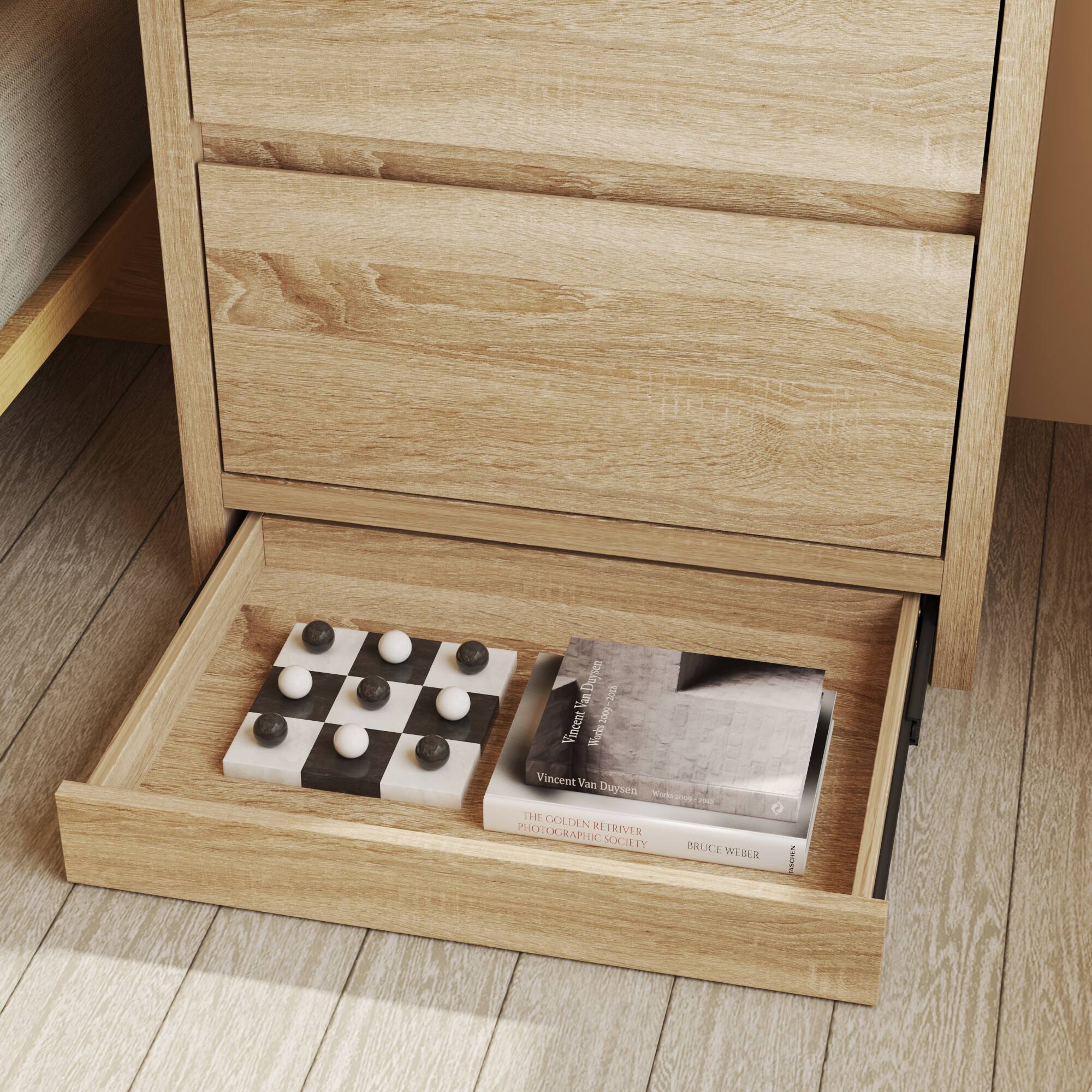 The text on the image is:

"THE PHOTOGRAPHIC SOCIETY
BRUCE WEBER
Vincent Van Duysen
GOLDEN RETRIEVER"