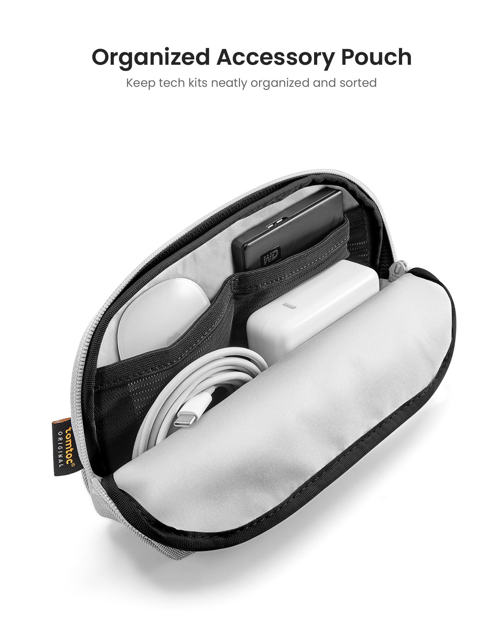 Organized Accessory Pouch  
Keep tech kits neatly organized and sorted  
ORIGINAL tomtoc