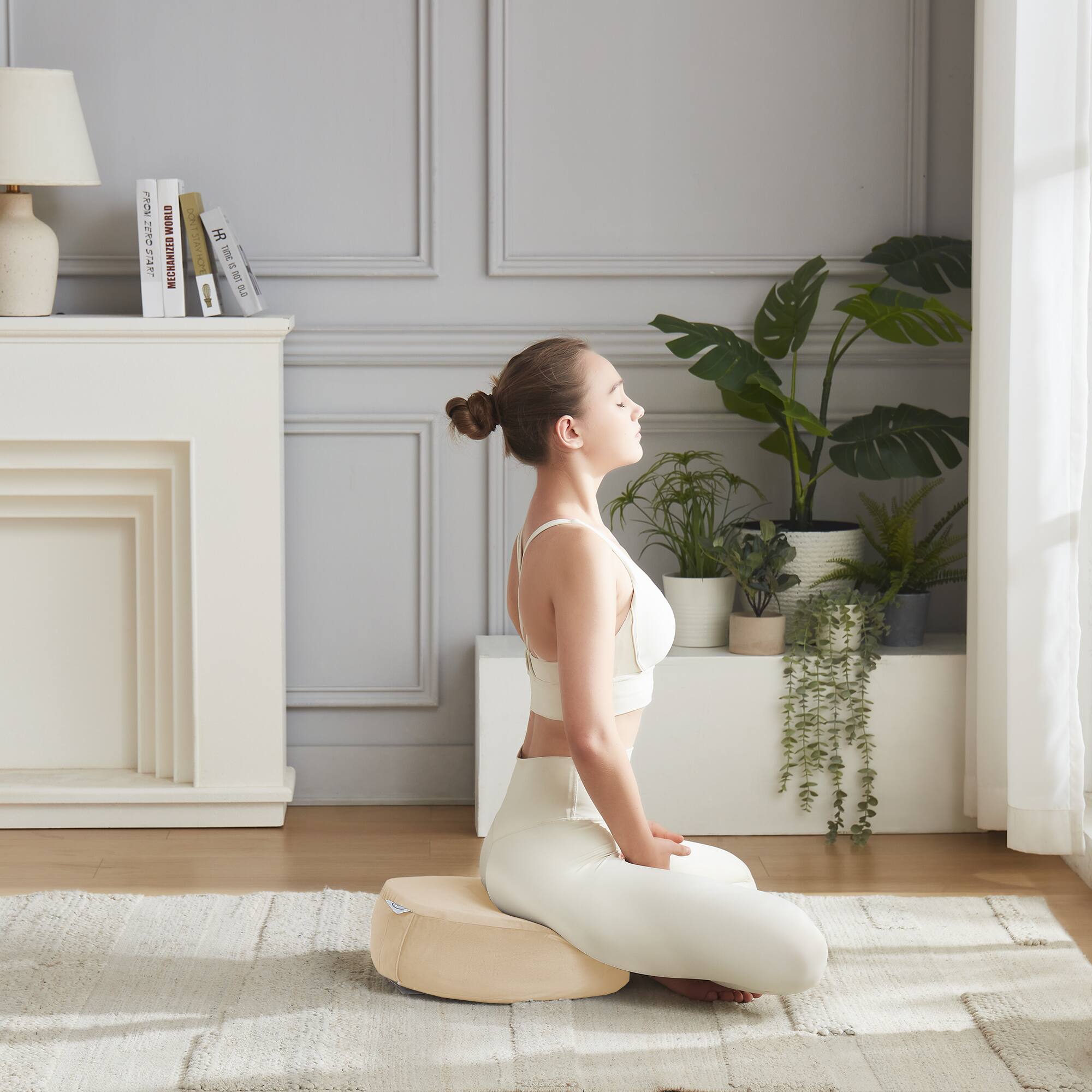 PRON ZERO STA  
WORLD'S CORTSTAVIO SAY IR  
aSn TEE MECHANIZED OFE  
Em B i f I B