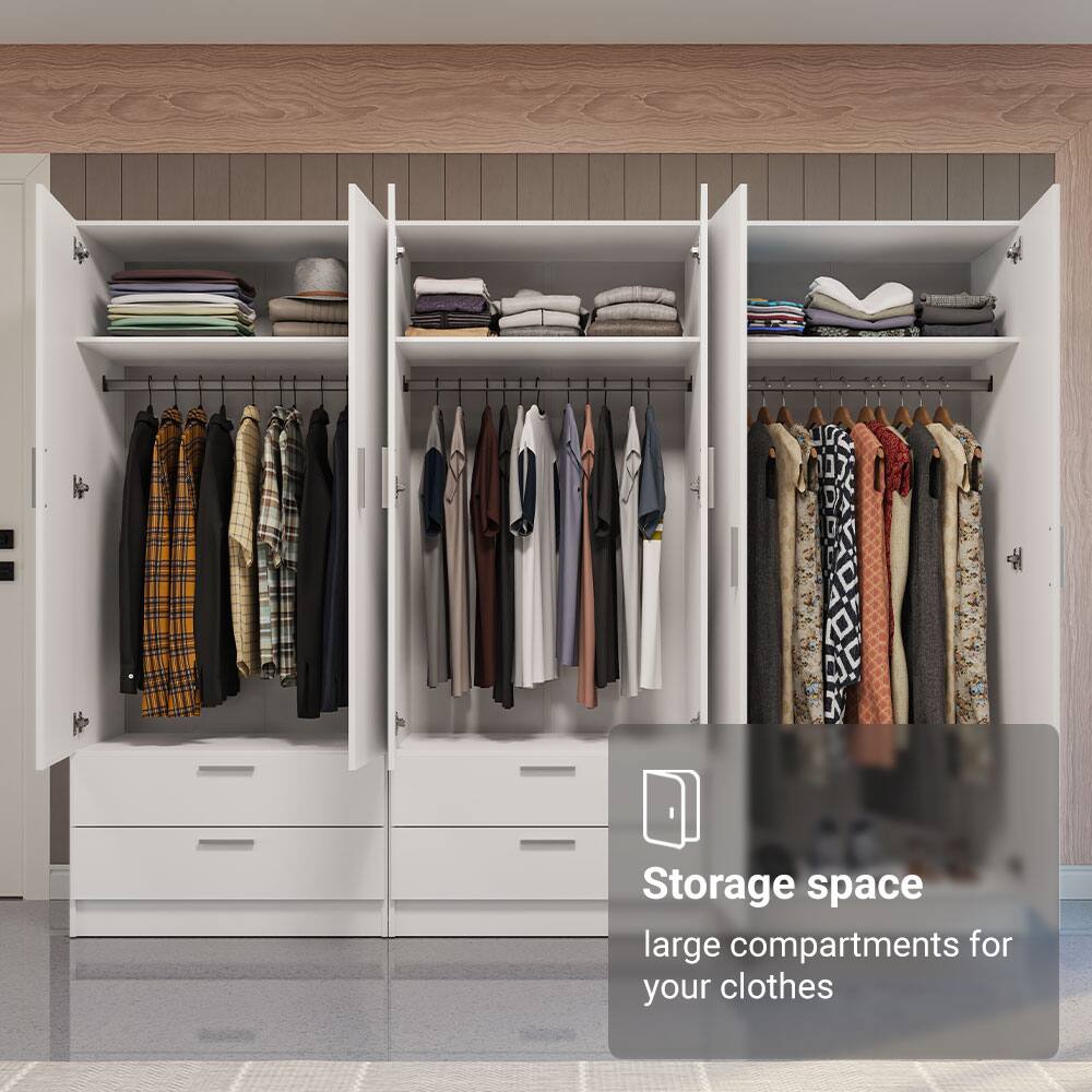 Storage space  
large compartments for your clothes