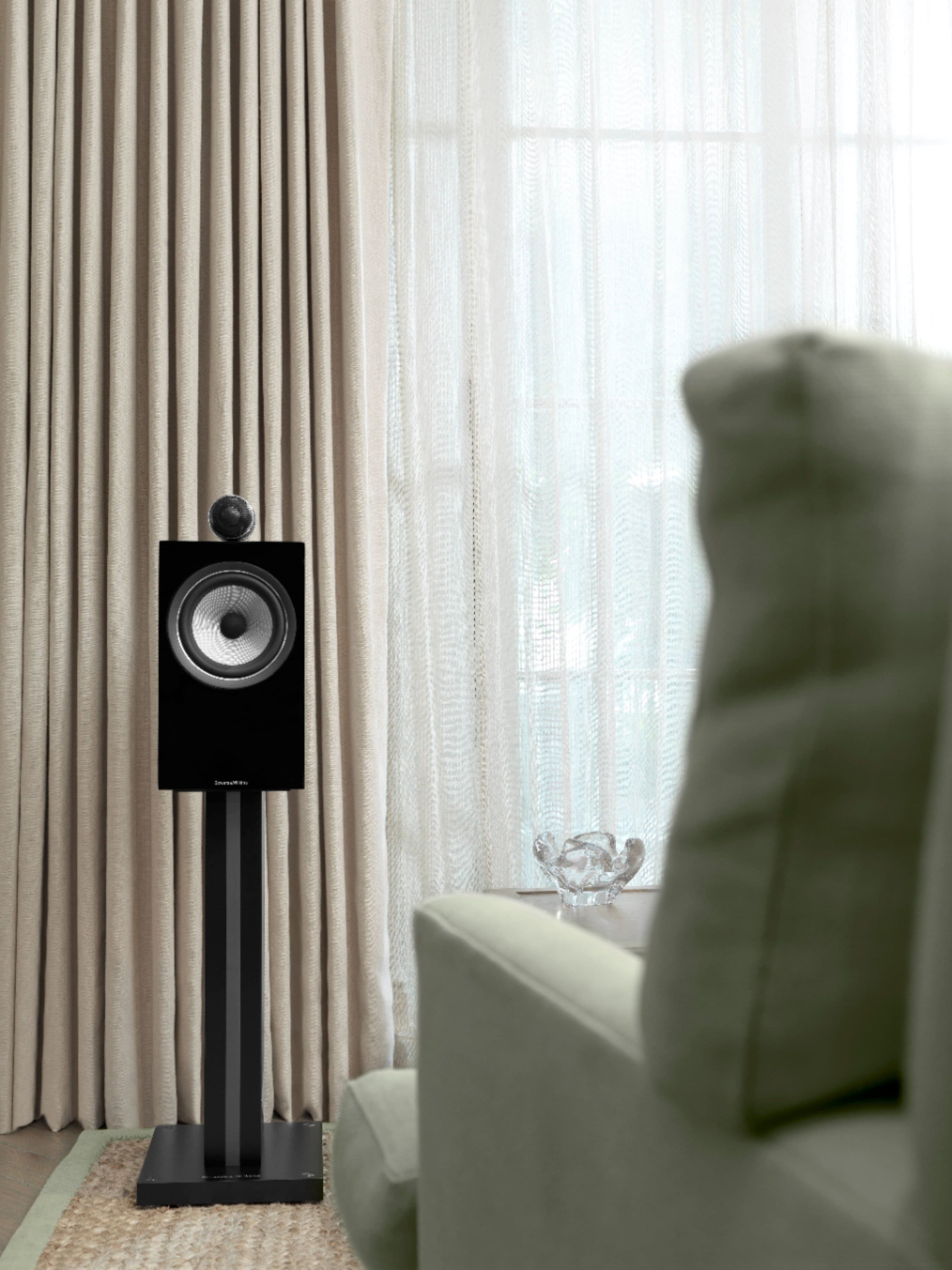 Alt View 12. Bowers & Wilkins - 700 Series 2-way Bookshelf Speaker w/ Tweeter on top, 6.5" midbass (pair) - Gloss Black.