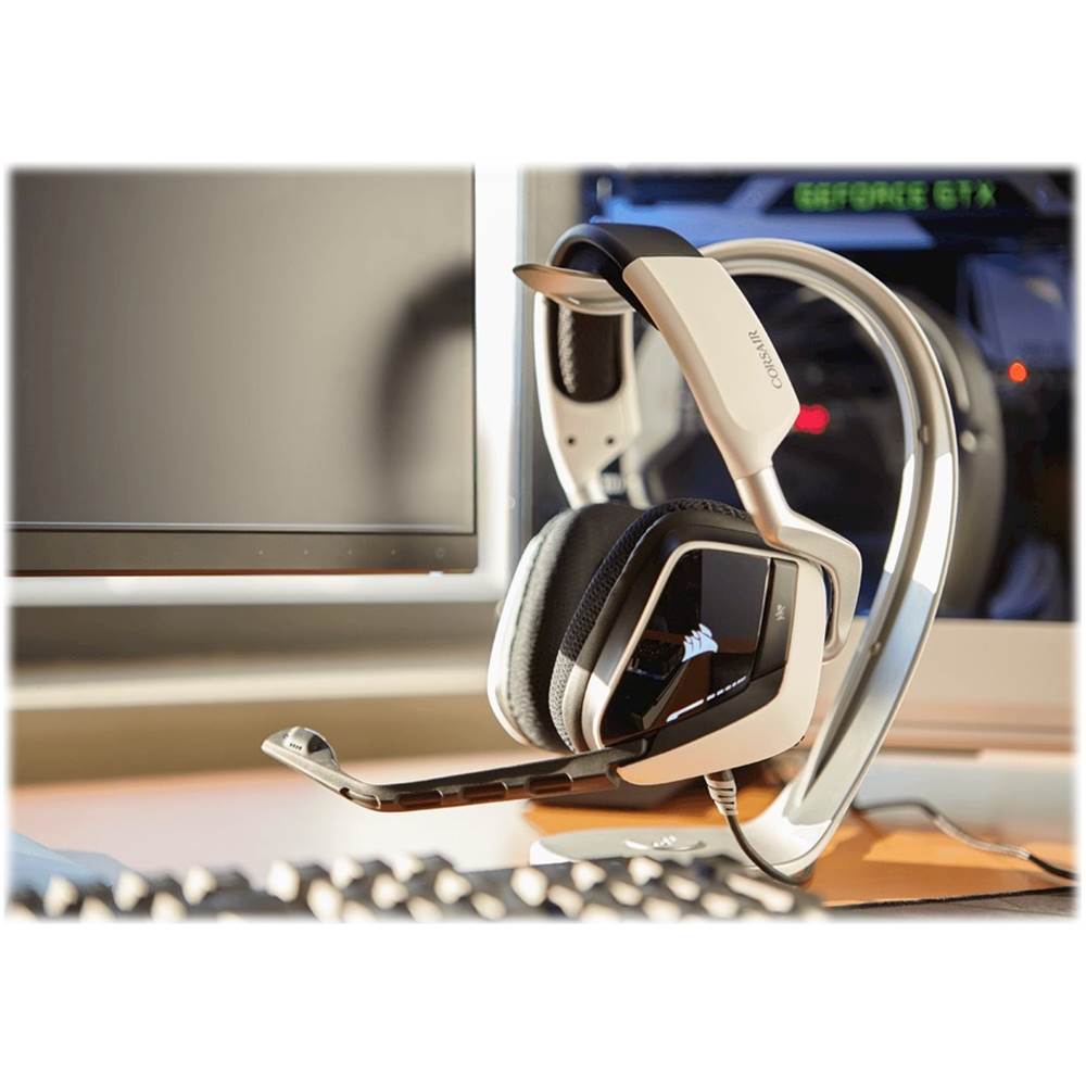 Best Buy: CORSAIR Gaming VOID PRO RGB USB Wired Dolby 7.1 Surround Sound Gaming White CA-9011155-NA