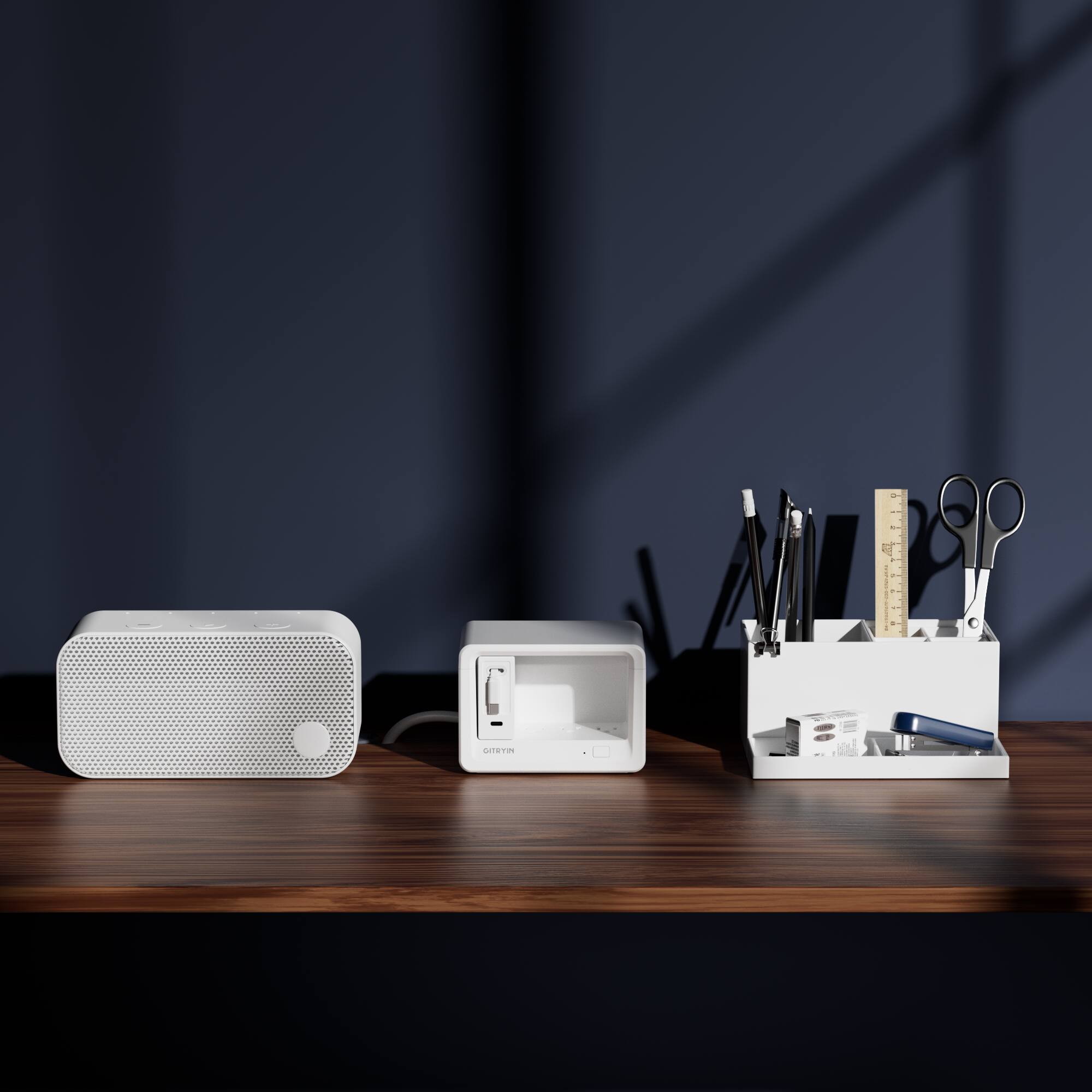 Alt View 2. Gitryin - Gitryin Desktop Charging Station + 1 USB-C Retractable Charger, 40W, 31.5-Inch flat Cable, 8 AC White - White.