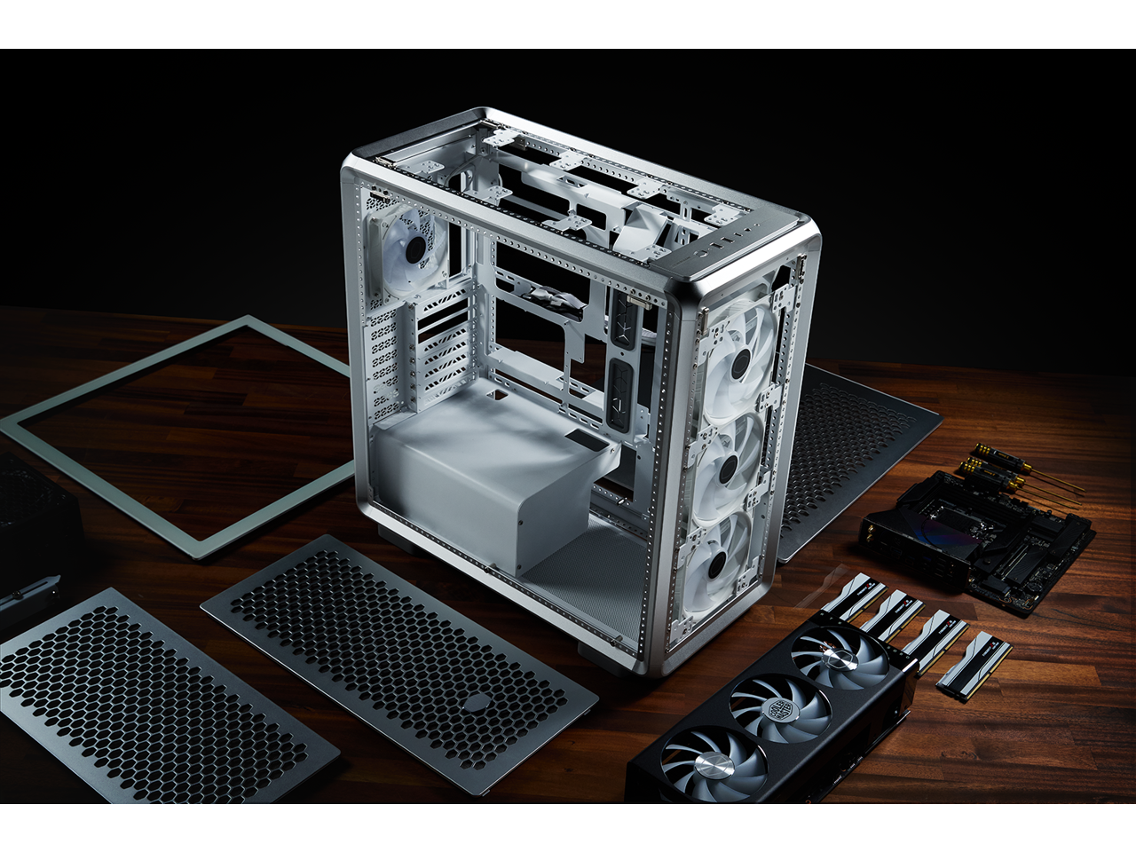Alt View 7. Cooler Master - Cooler Master MasterFrame 600 Silver - ATX Mid-Tower, Aluminum Frame, Magnetic Panels, Tempered Glass - Silver.