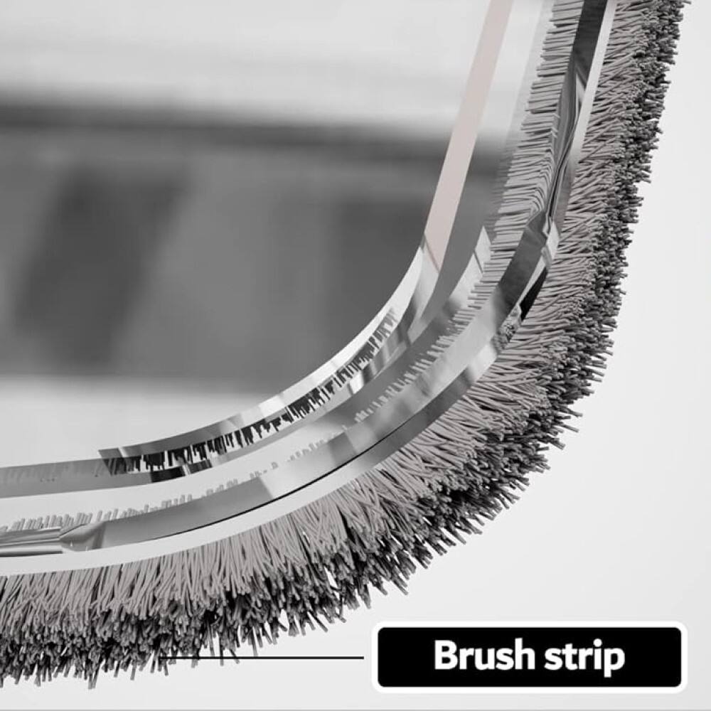 Brush strip