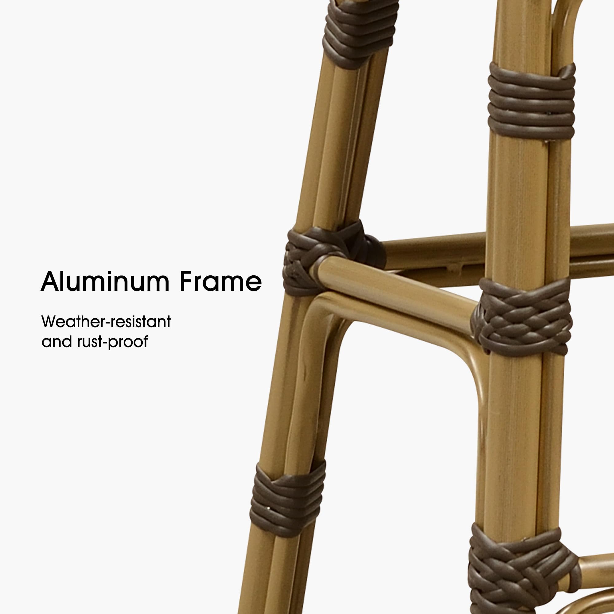 Aluminum Frame  
Weather-resistant and rust-proof